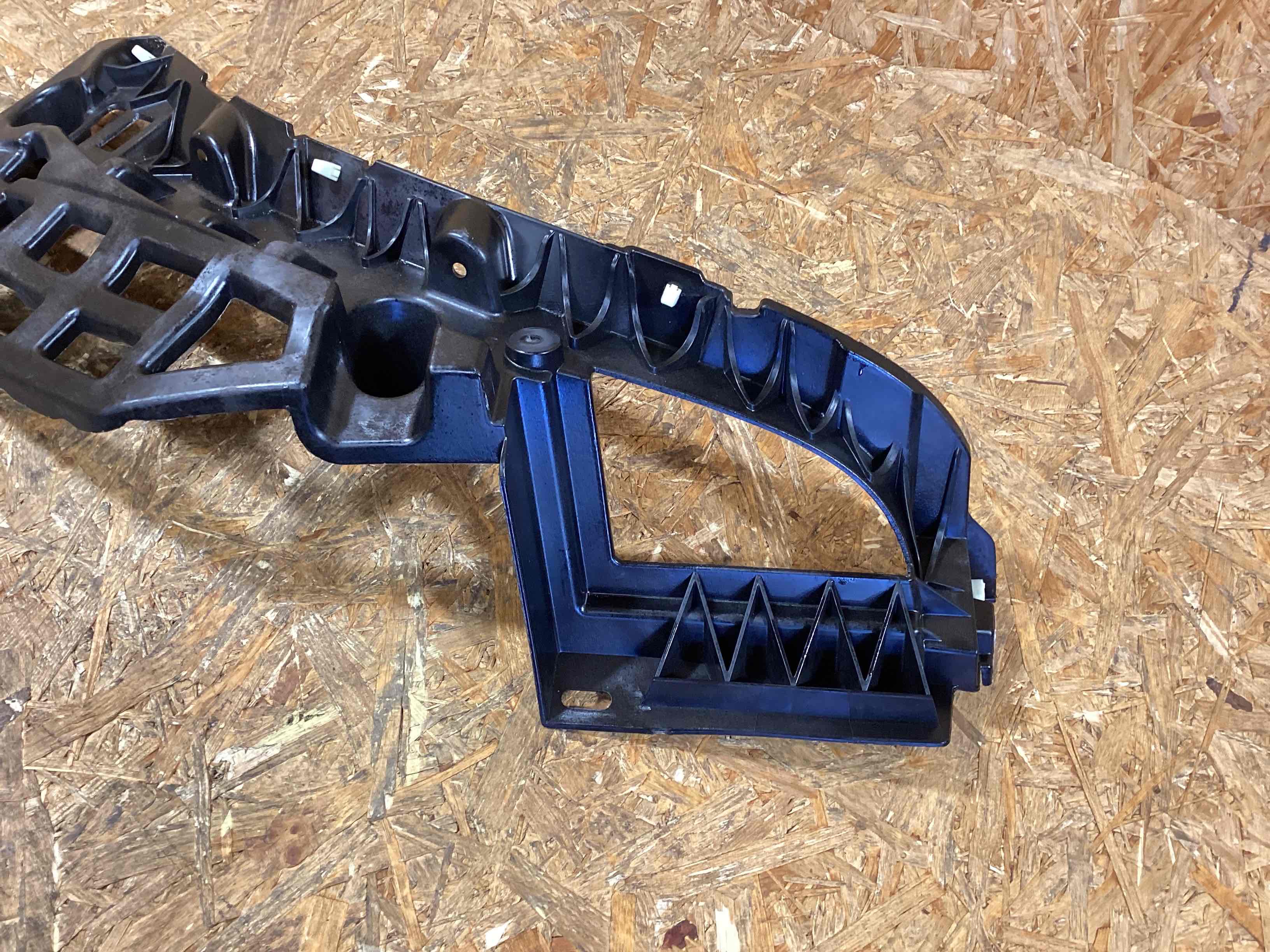 Крепление бампера Porsche Macan 170326-136