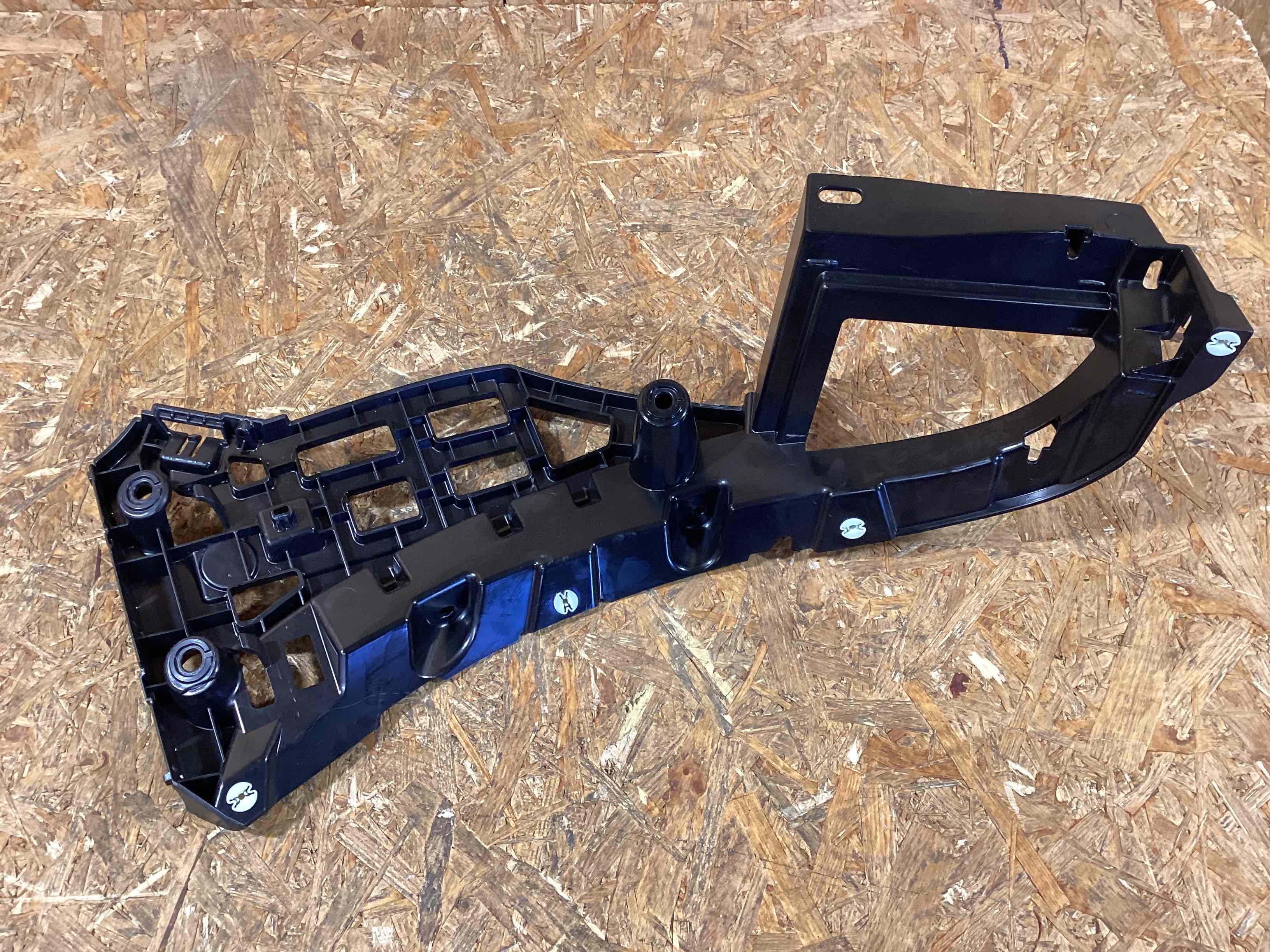 Крепление бампера Porsche Macan 170326-137