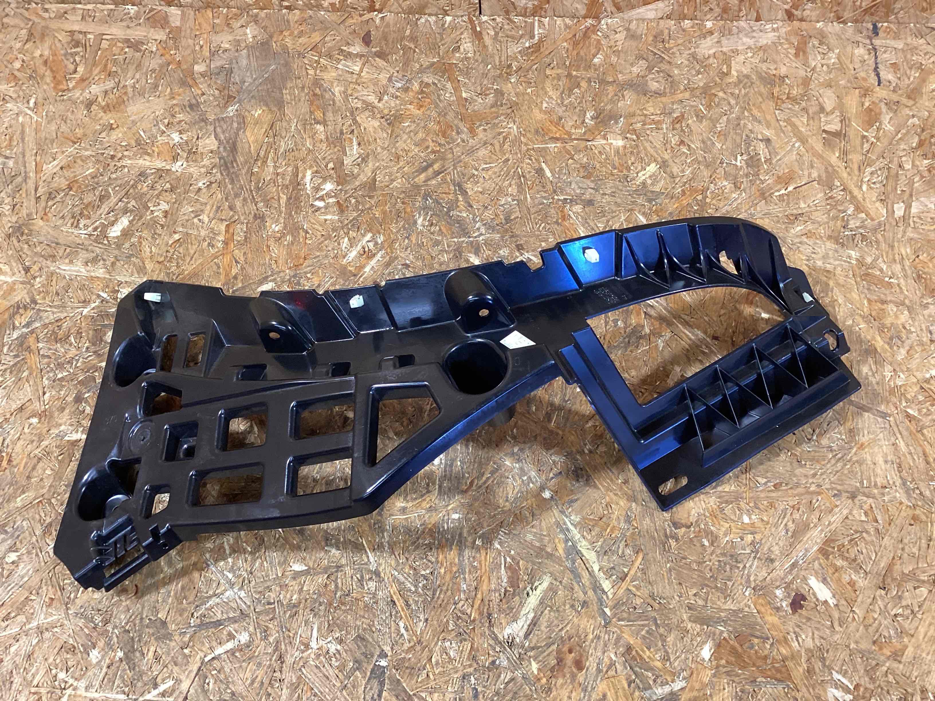 Крепление бампера Porsche Macan 170326-137