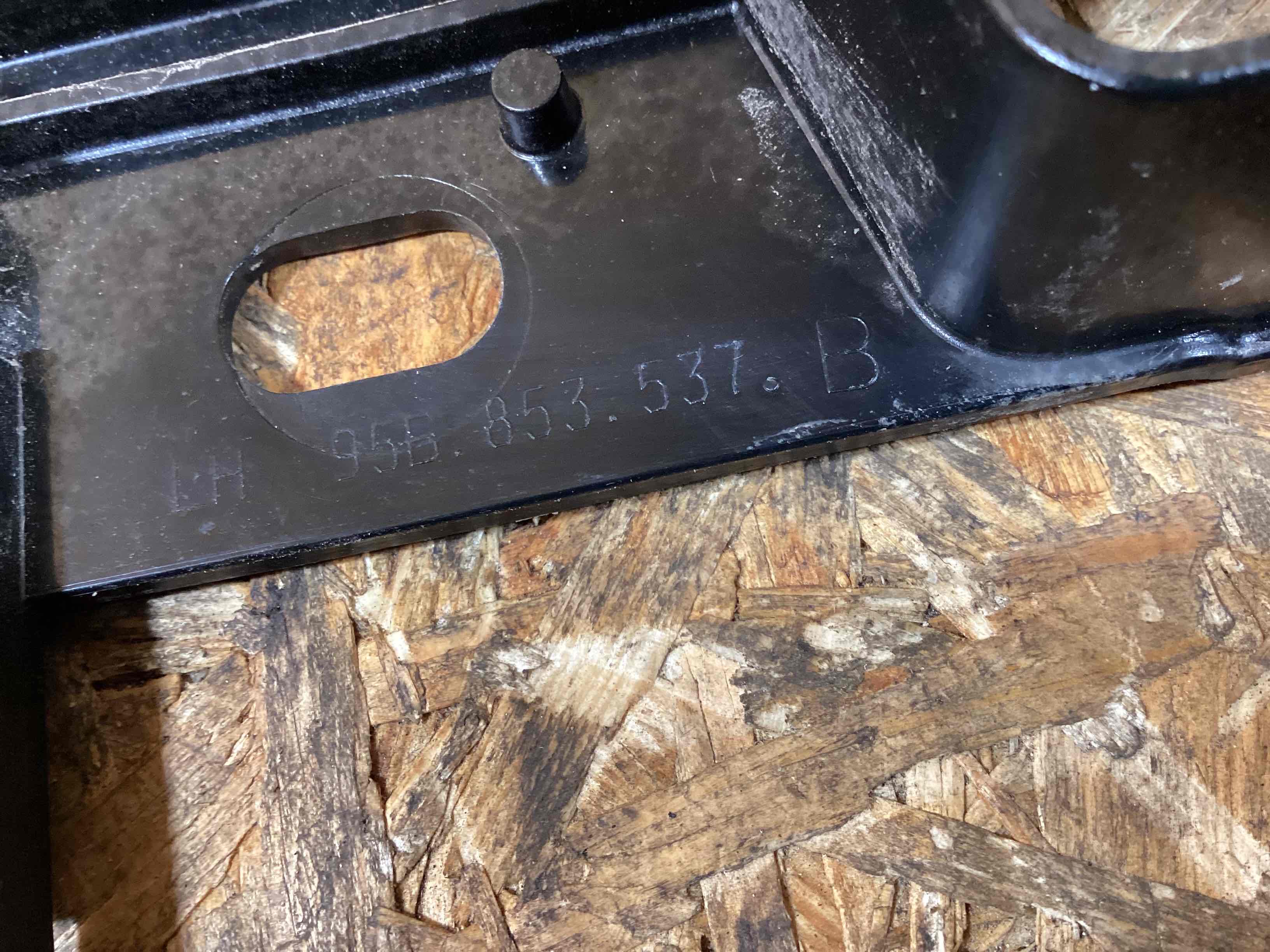 Крепление, кронштейн Porsche Macan 170326-139