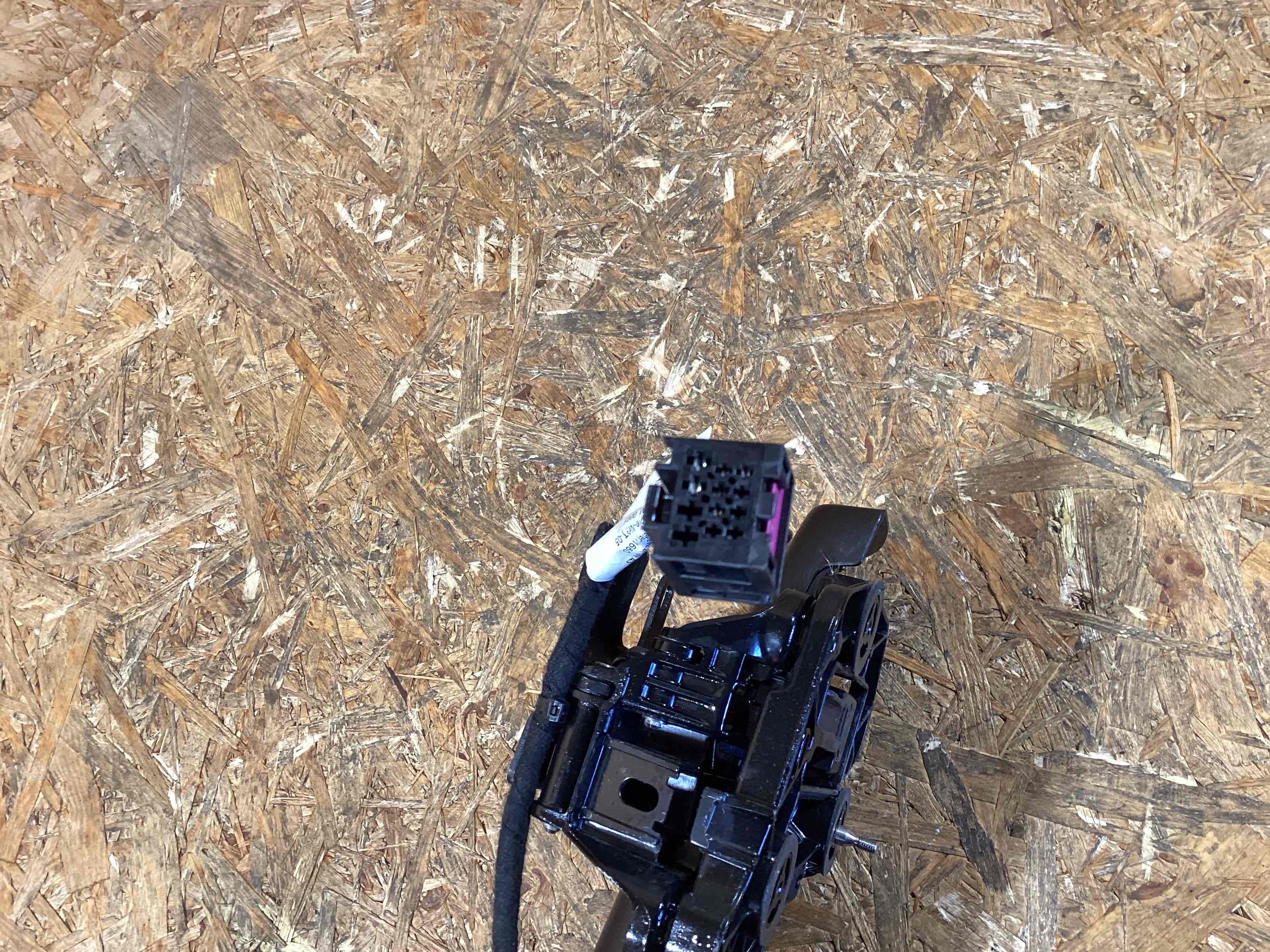 Спойлер Porsche Cayenne 170326-141