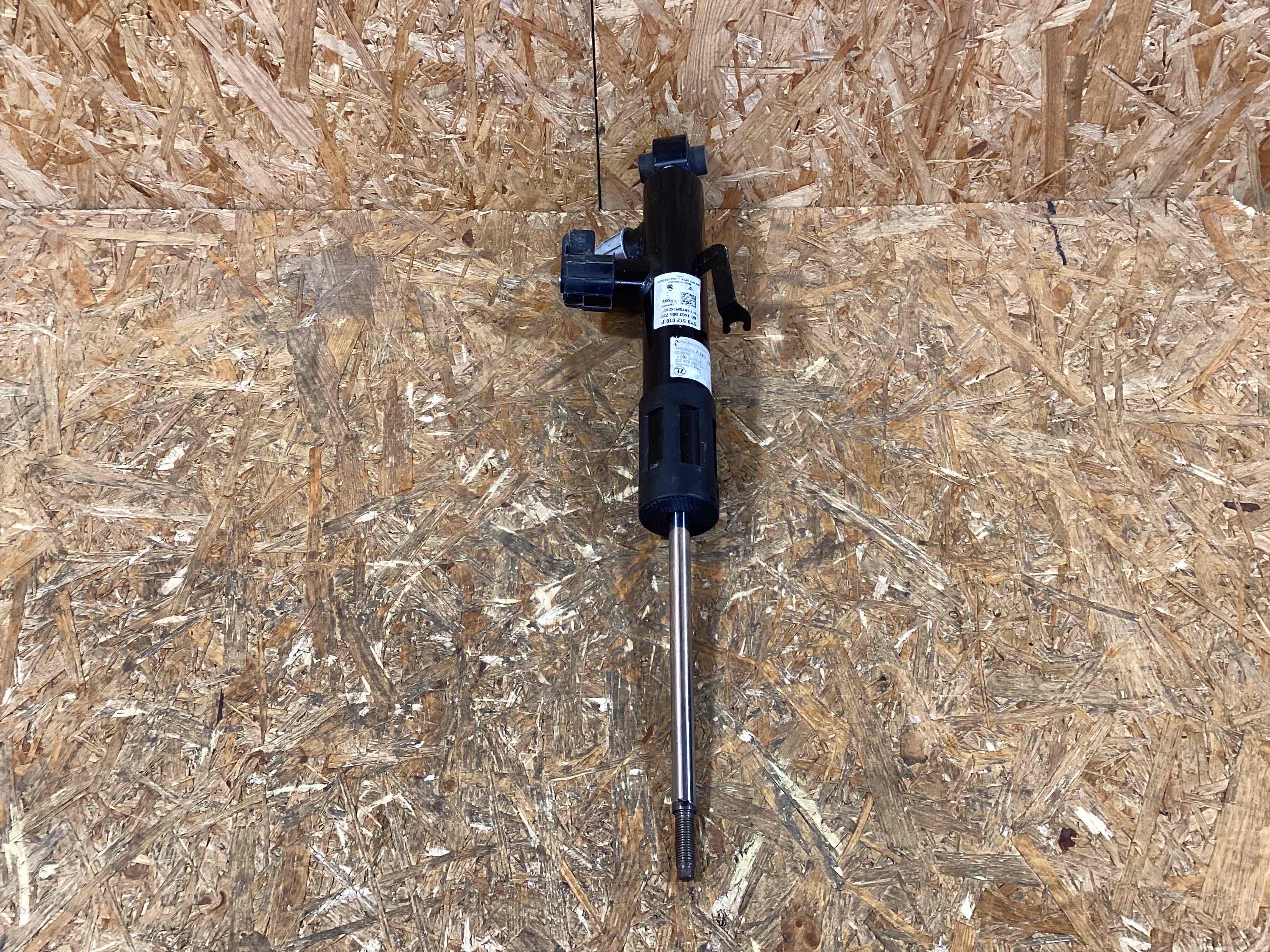 Амортизатор задний Porsche Cayenne 170326-146