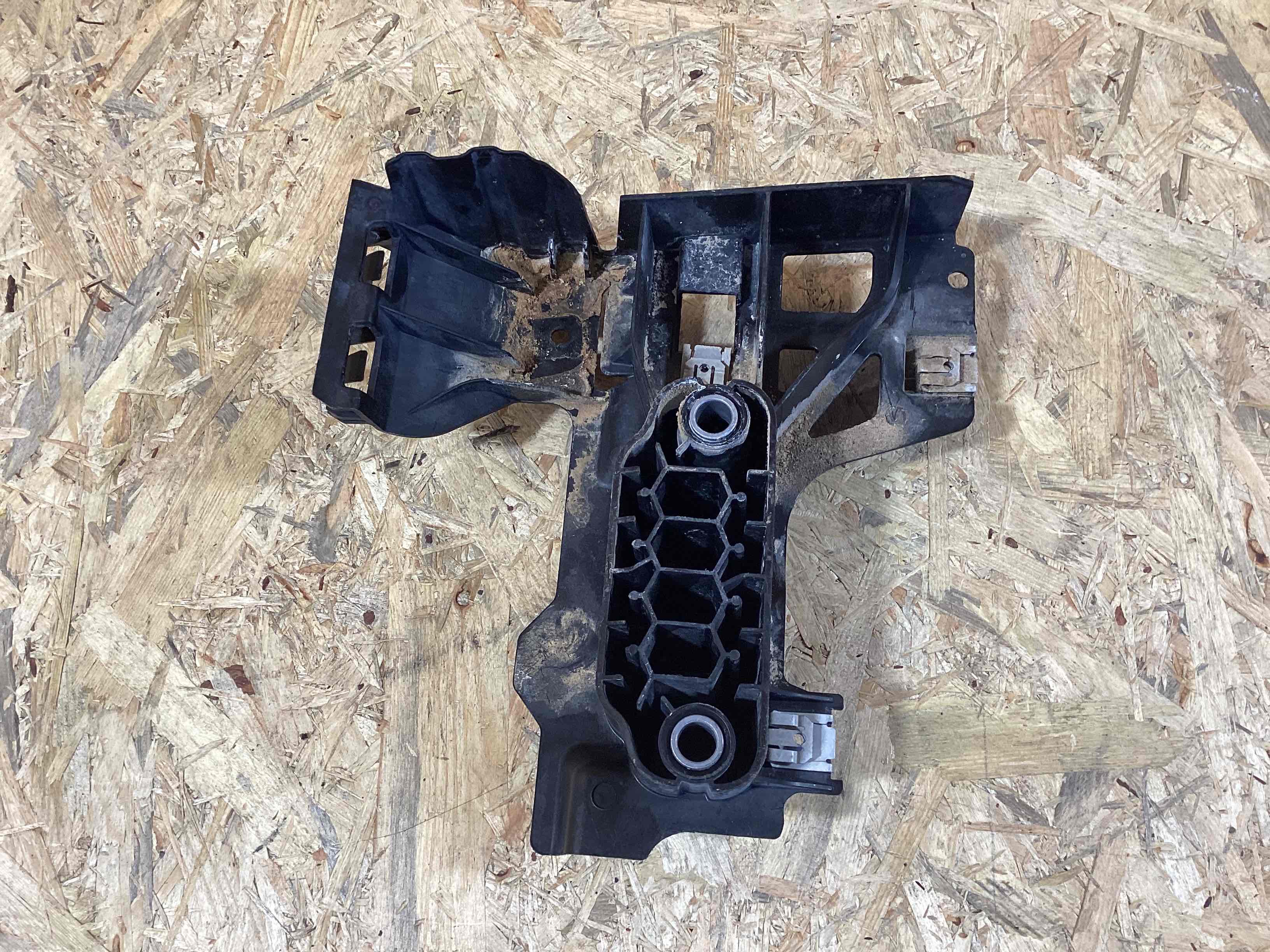 Крепление, кронштейн Porsche Cayenne 170426-107