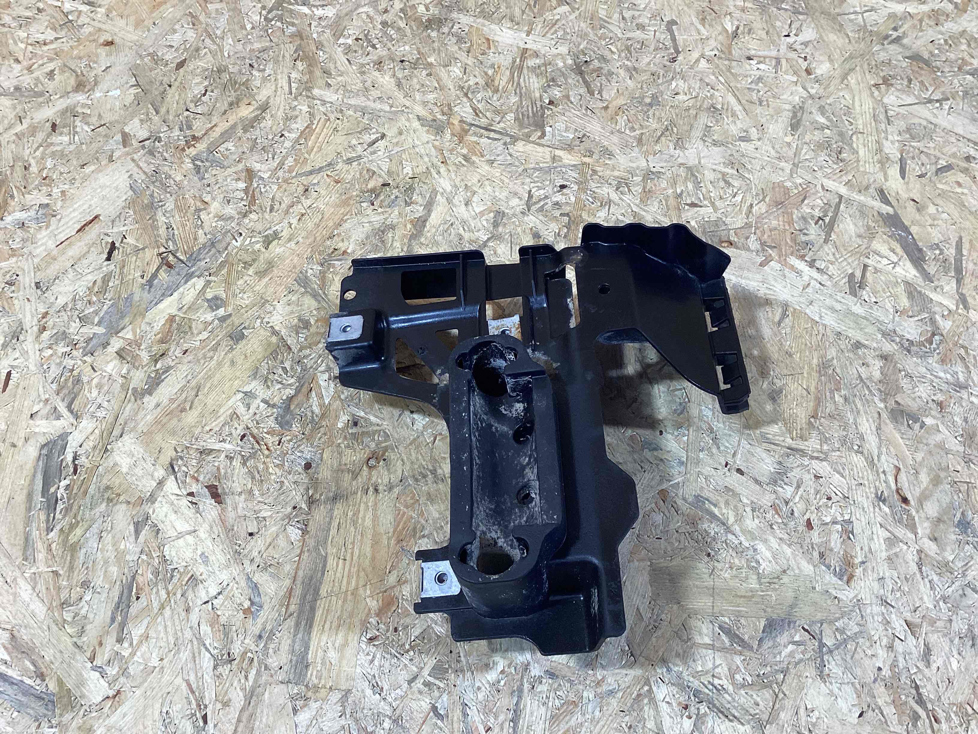 Крепление, кронштейн Porsche Cayenne 170426-107