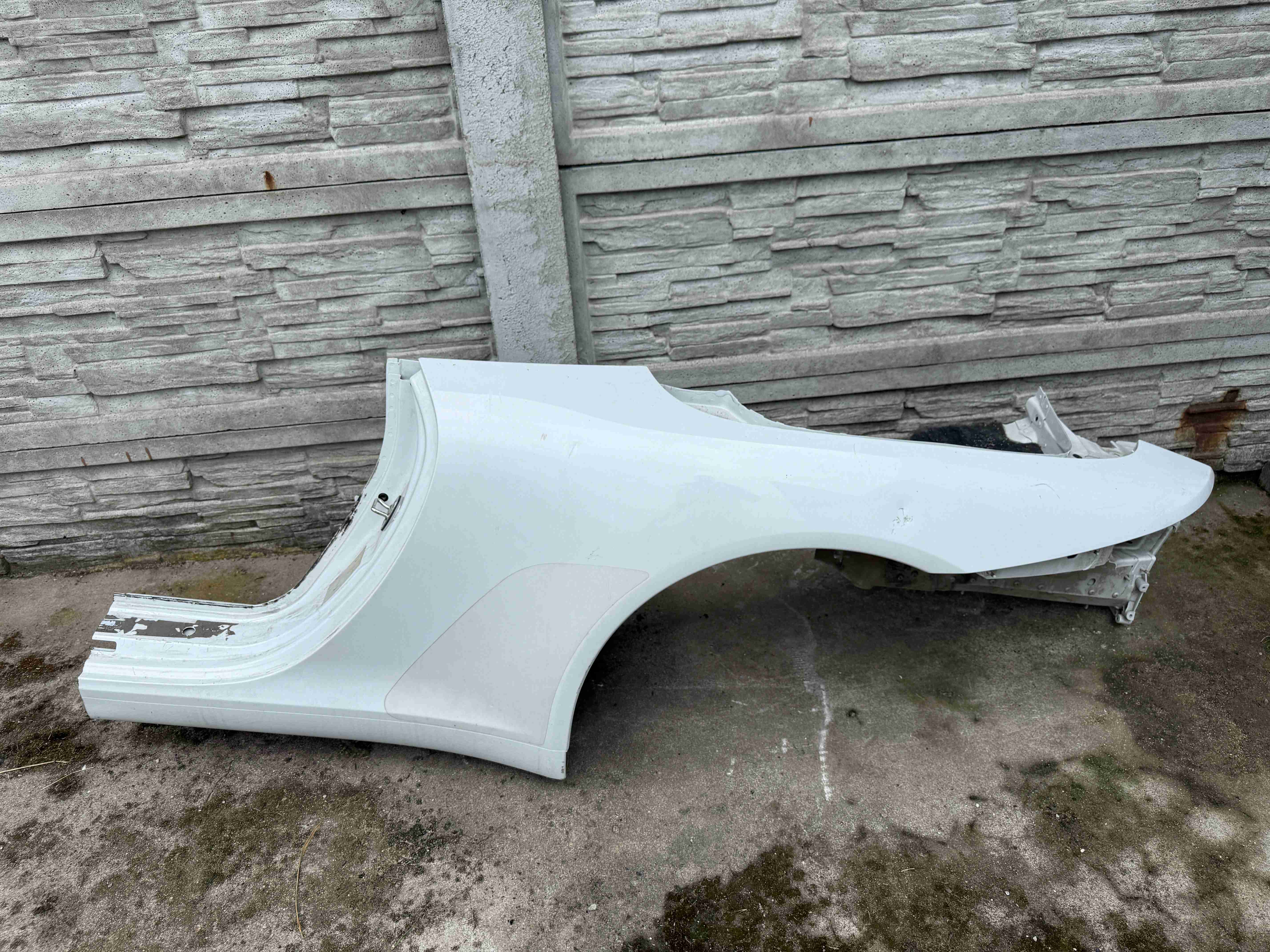 Крыло заднее левое Porsche 911 170626-108