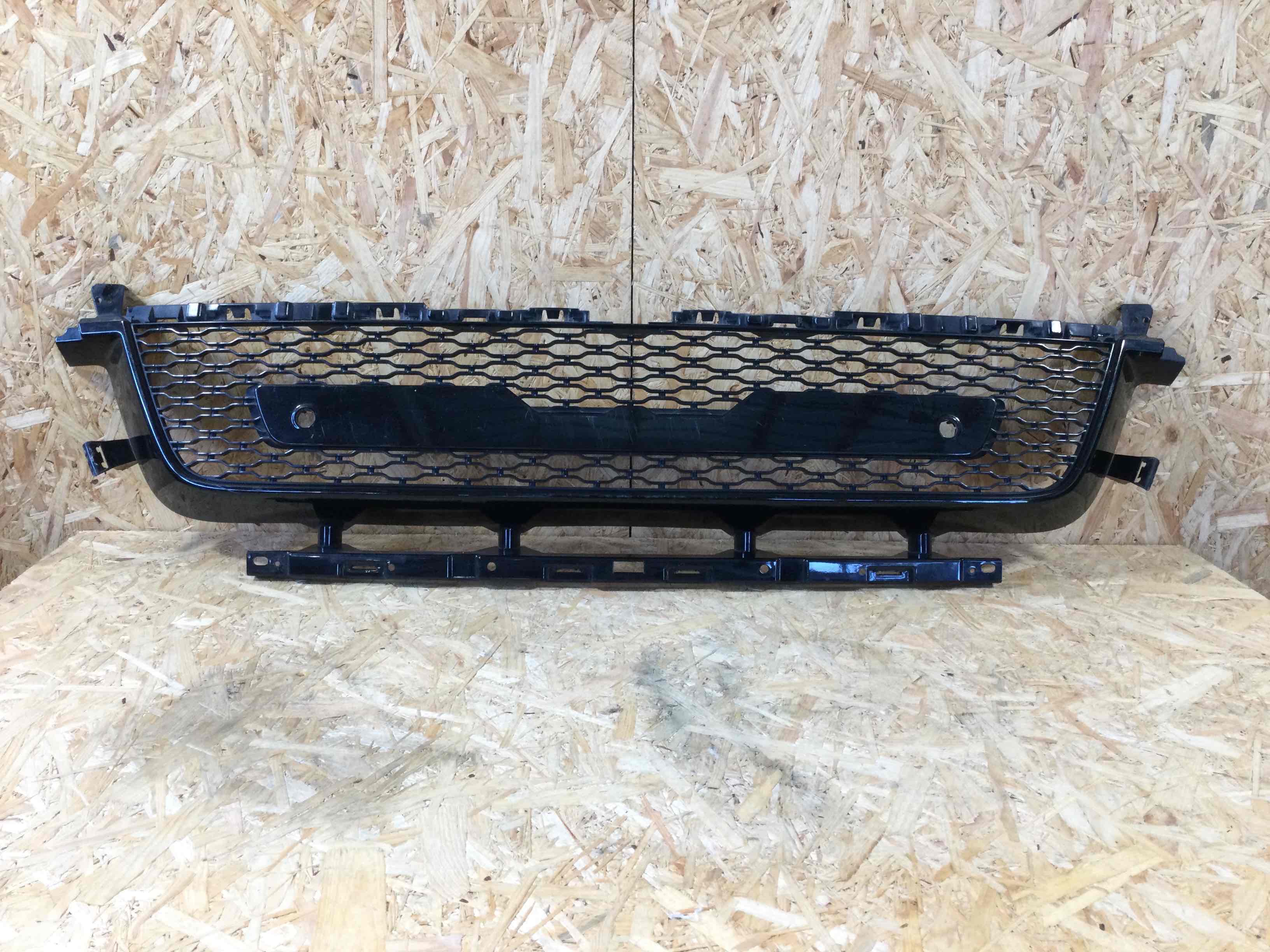 Заглушка, вставка (решетка) в бампер Land Rover Range Rover Sport L494 171023-111