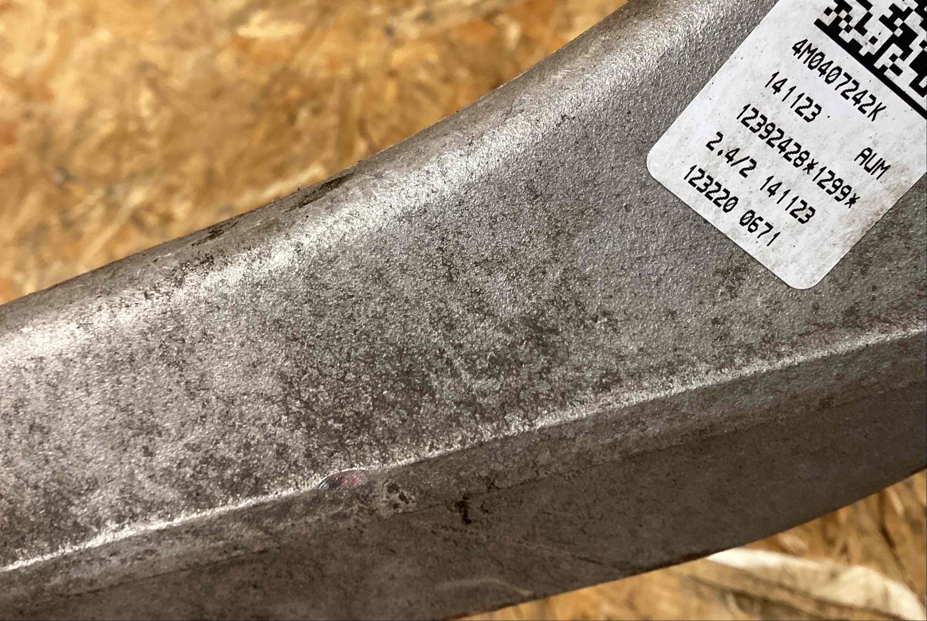 Кулак поворотный правый Porsche Cayenne 171125-103