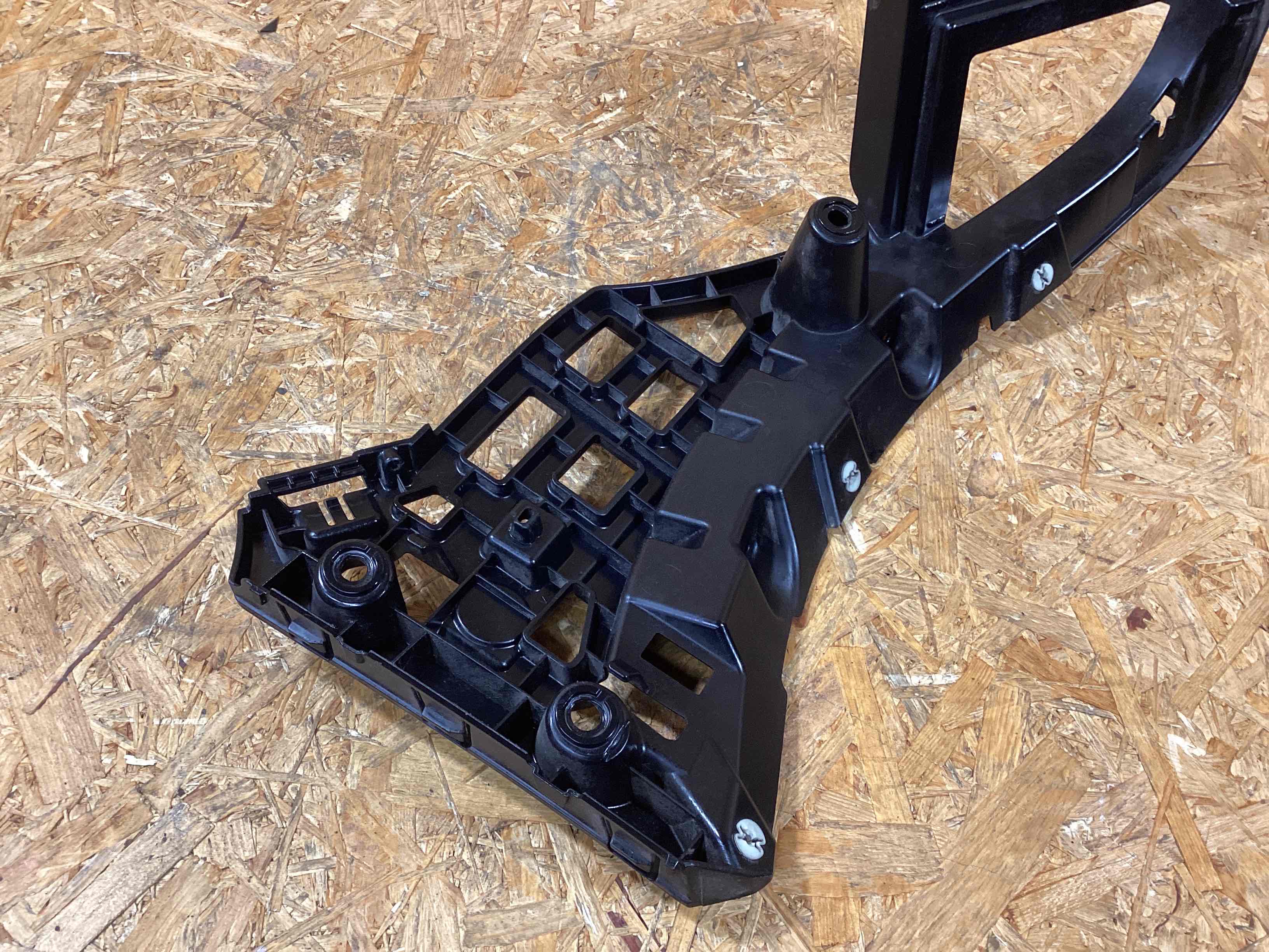 Крепление бампера Porsche Macan 171125-105