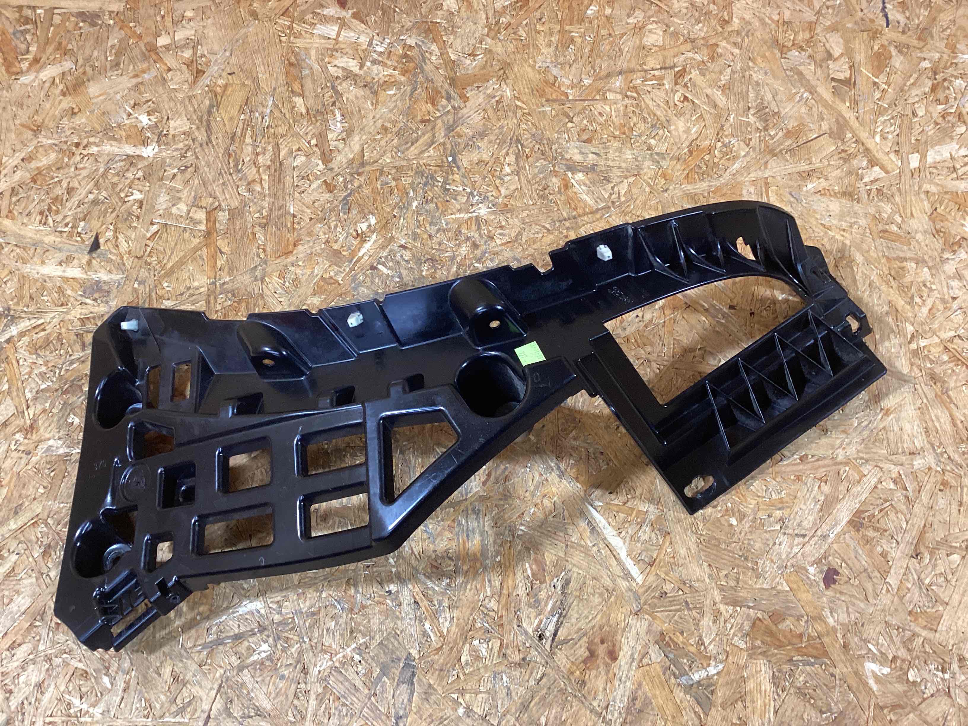 Крепление бампера Porsche Macan 171125-105