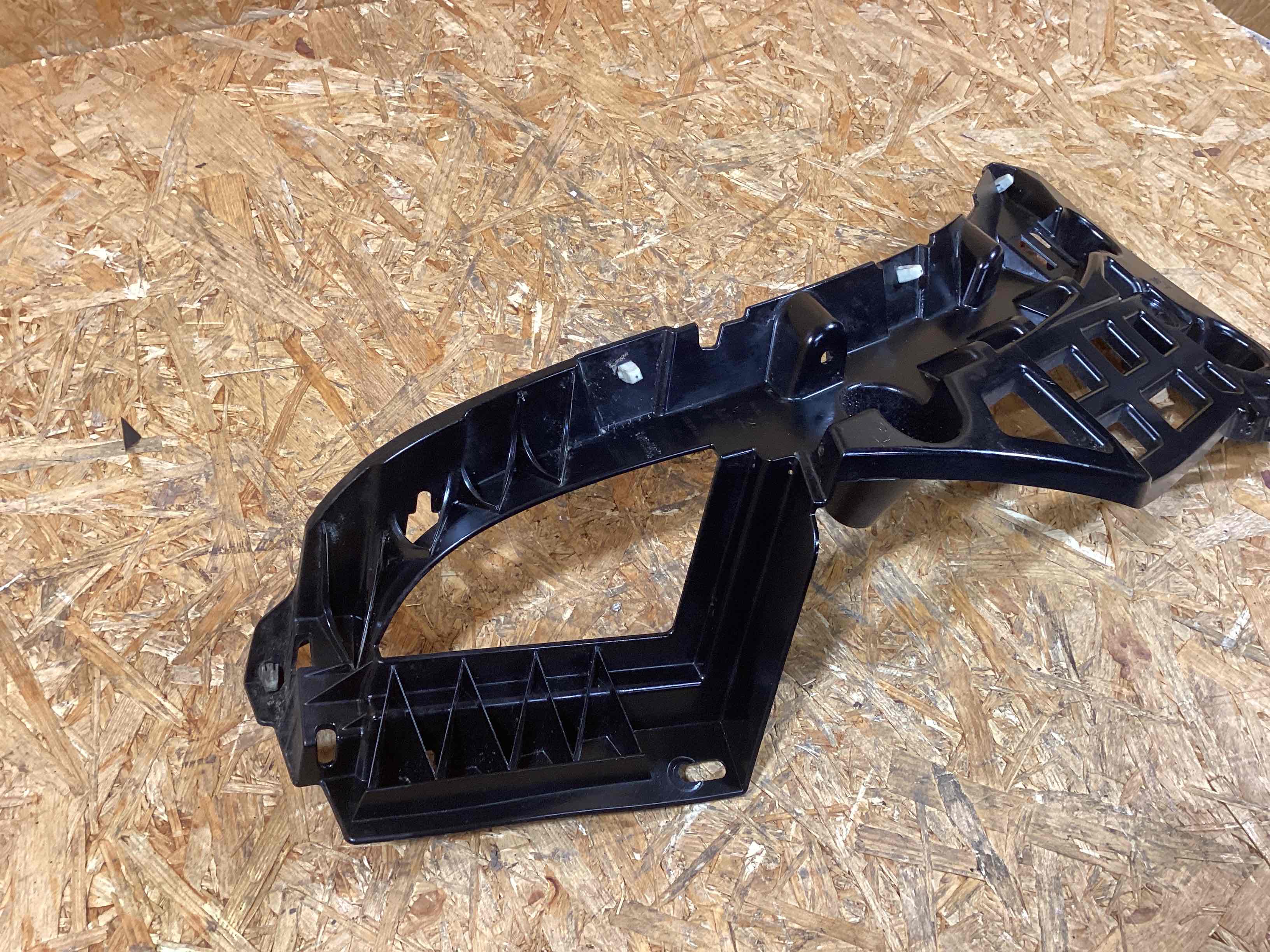 Крепление бампера Porsche Macan 171125-106