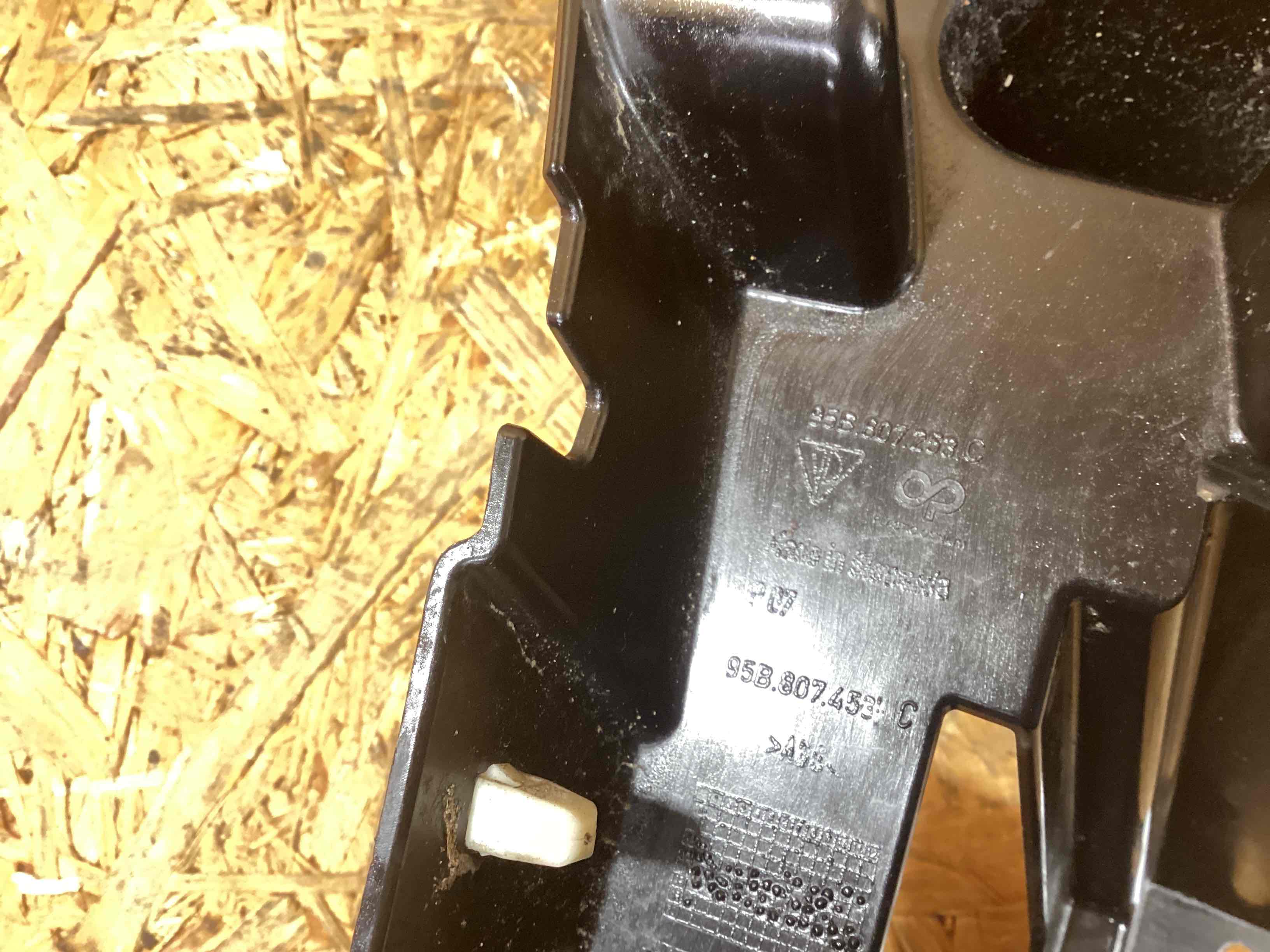 Крепление бампера Porsche Macan 171125-106