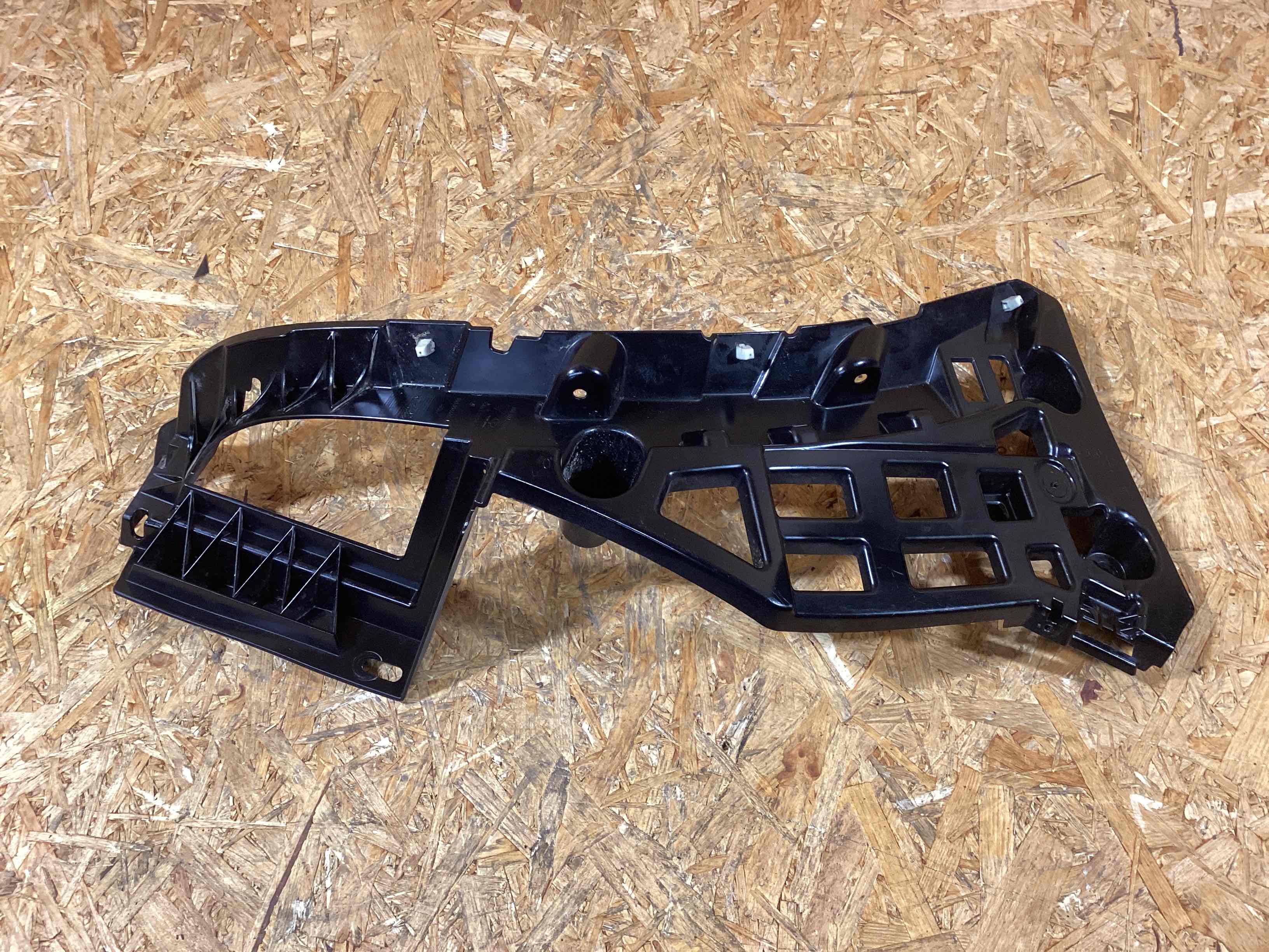 Крепление бампера Porsche Macan 171125-106