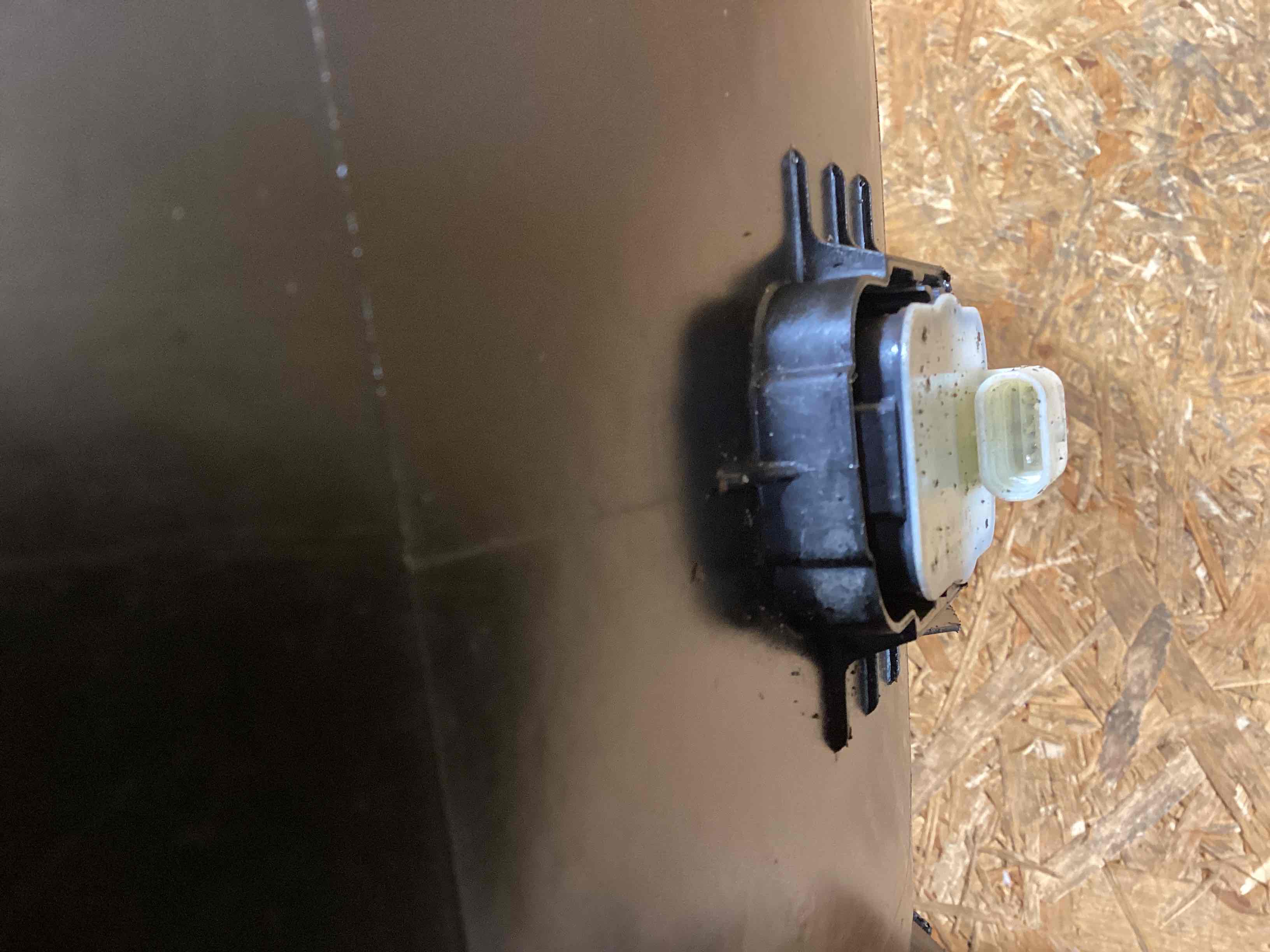 Защита арок задняя левая (подкрылок) Porsche 911 171225-104