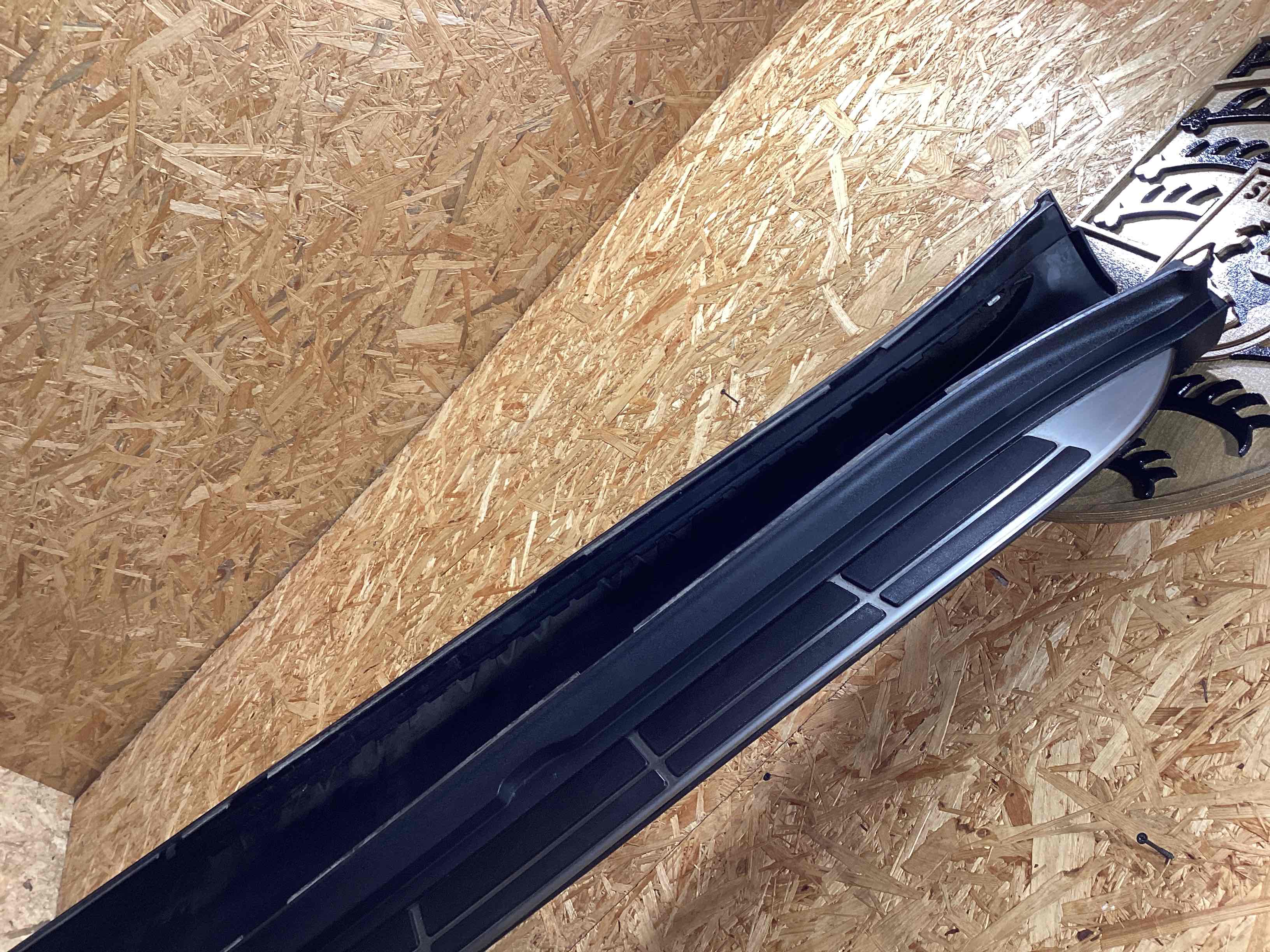 Порог правый Porsche Macan 171225-108