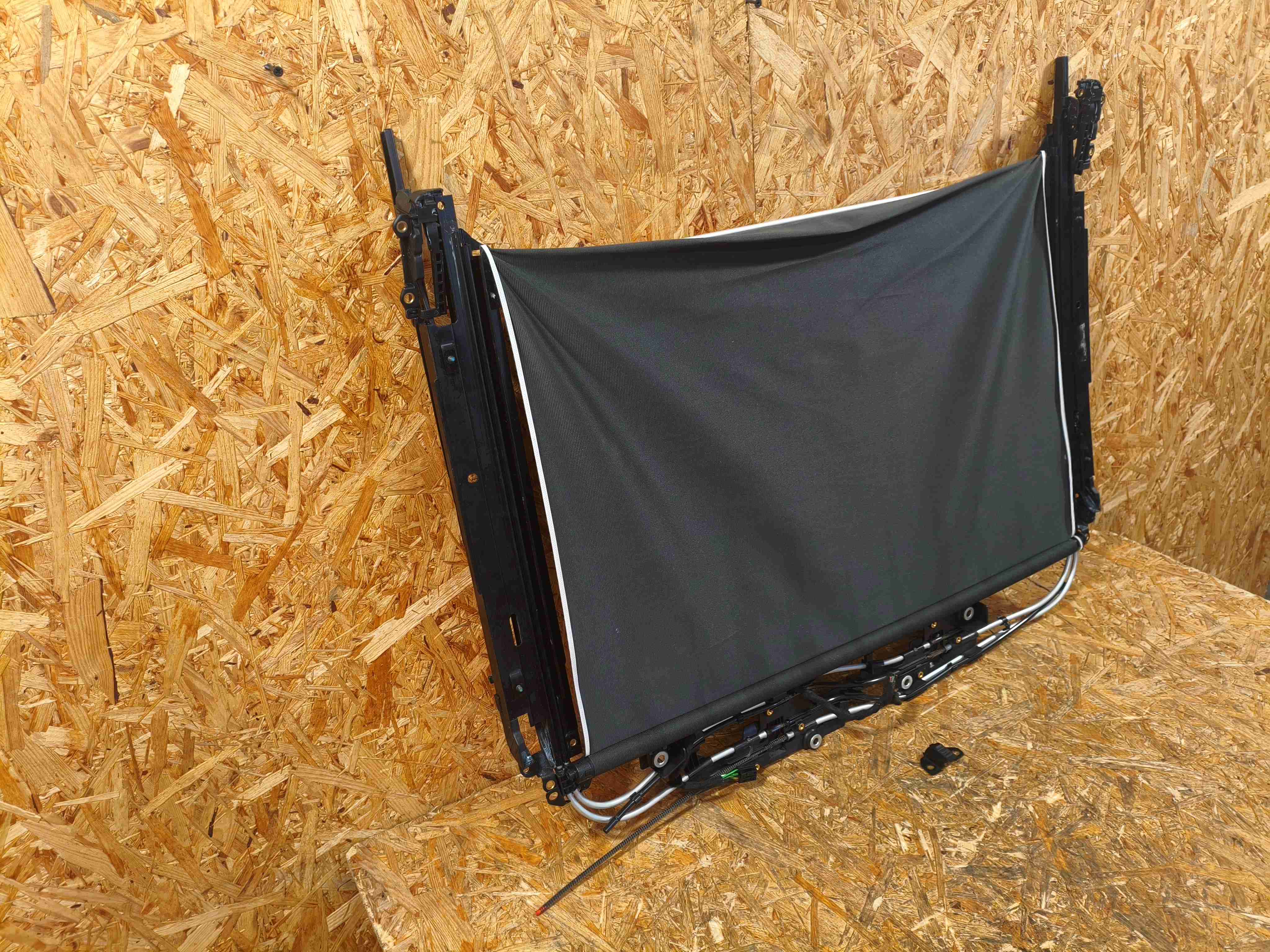 Люк (разное) Porsche Panamera 180226-104