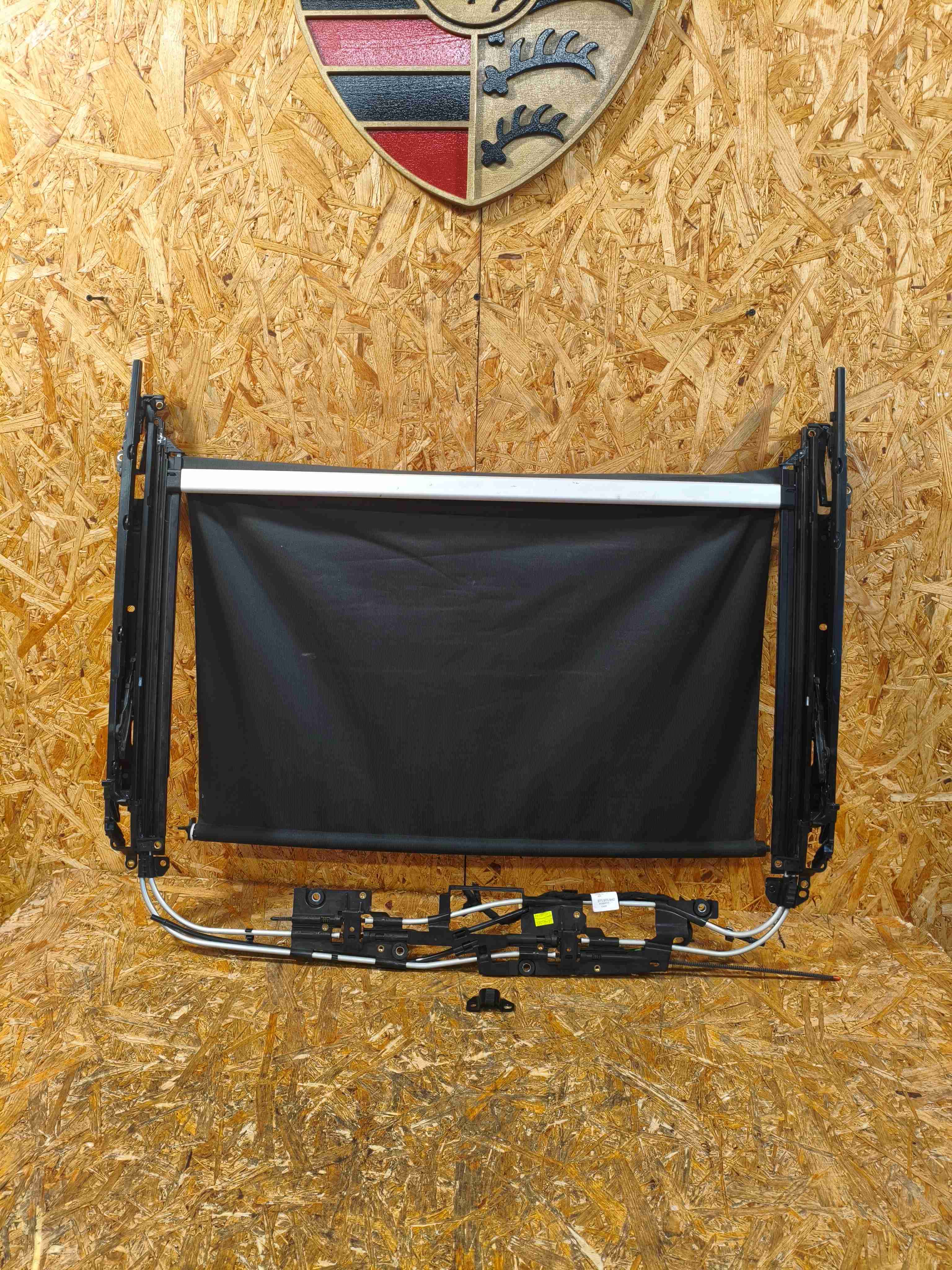 Люк (разное) Porsche Panamera 180226-104