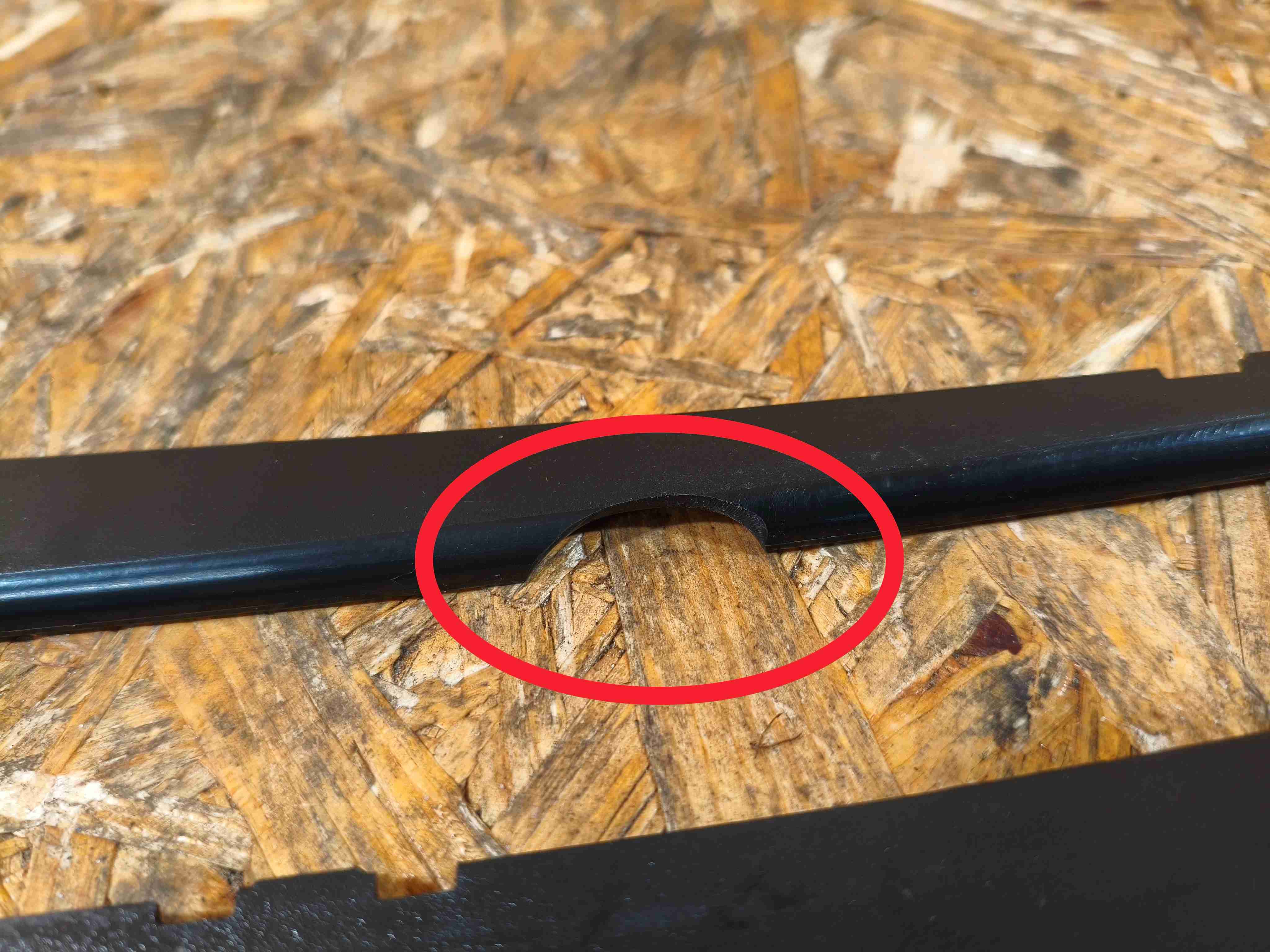 Уплотнитель стекла/двери Porsche Panamera 180226-112