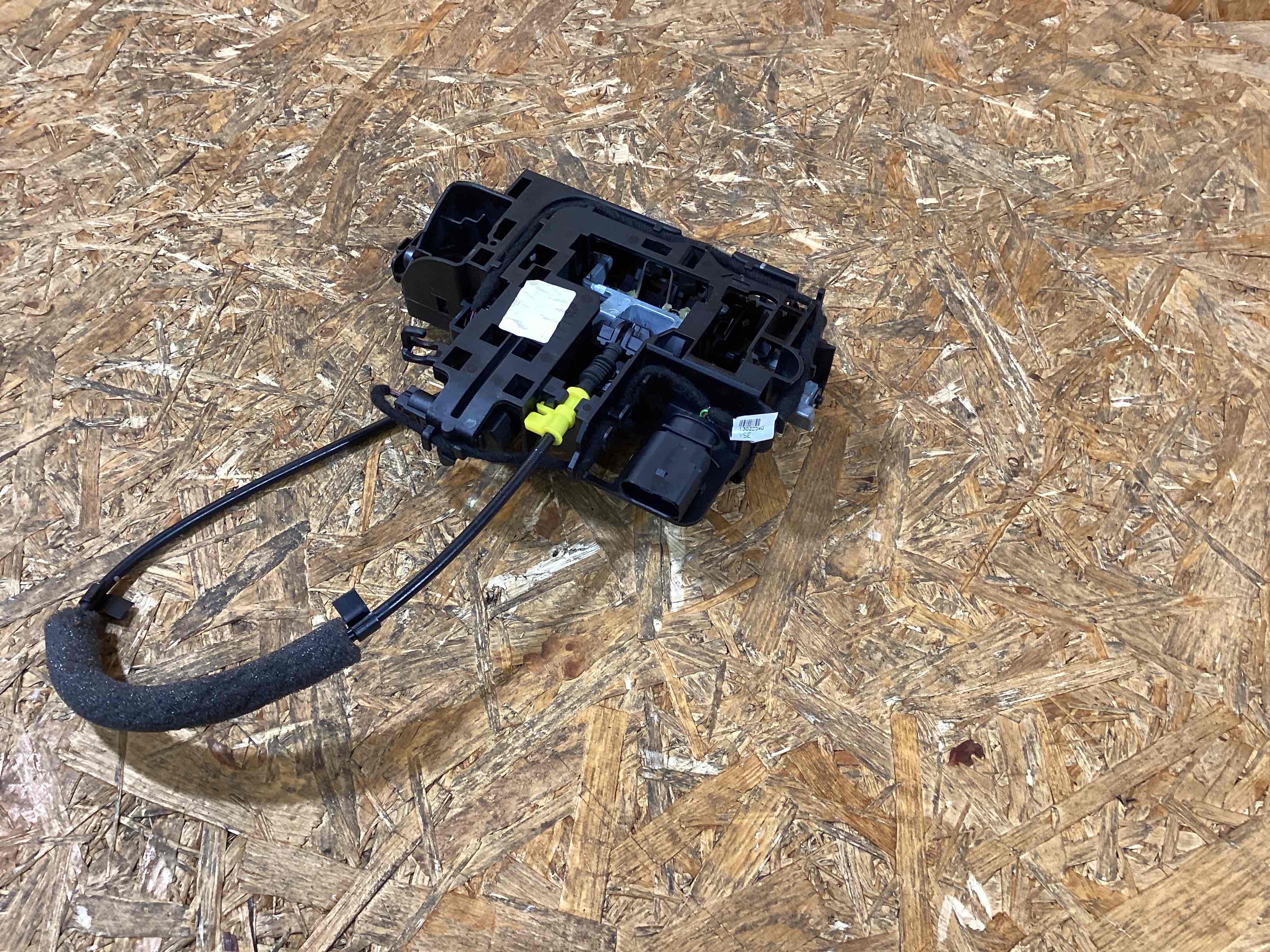 Замок двери передней левой Porsche 911 180226-116