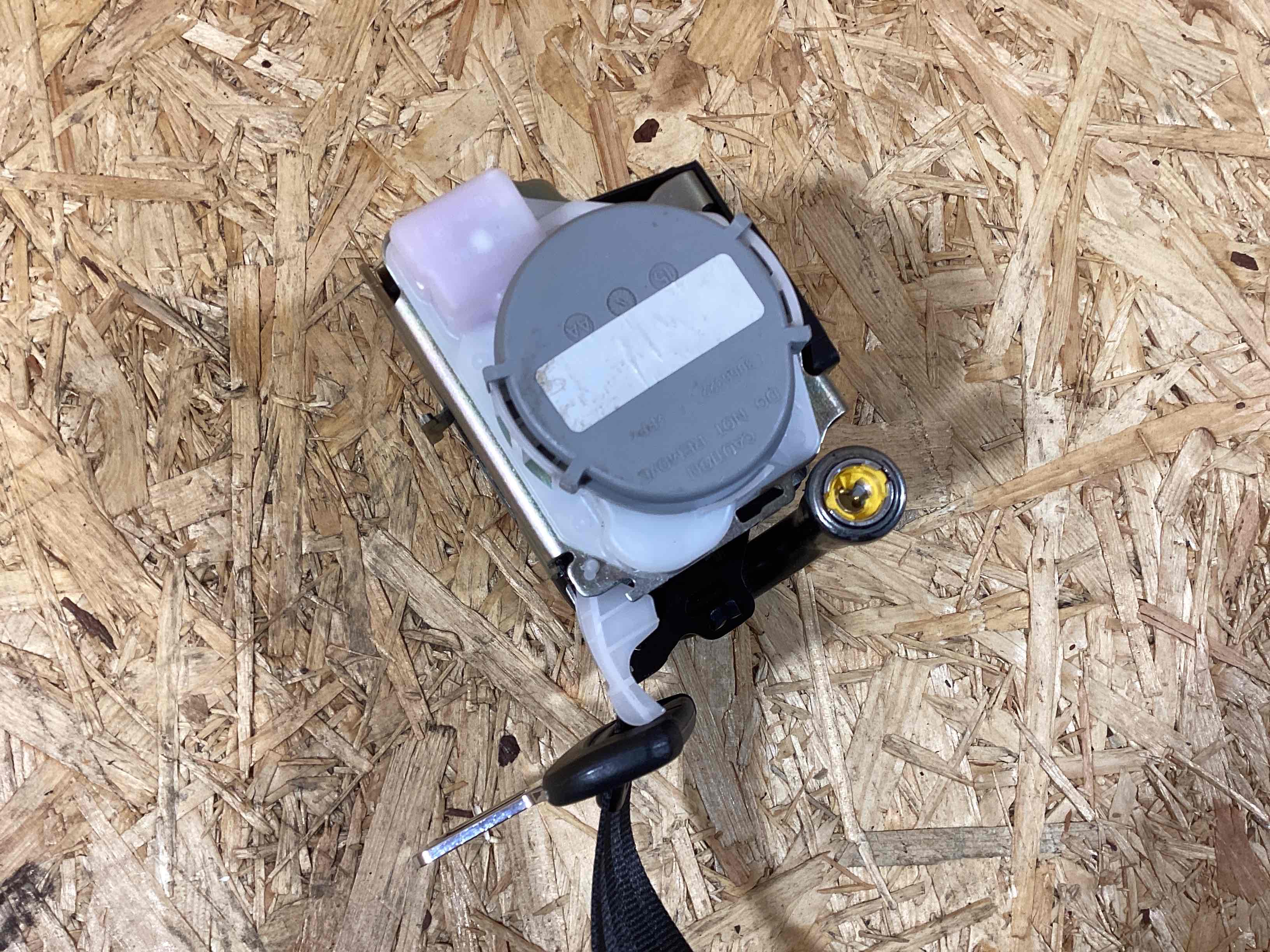 Ремень безопасности Porsche Macan 180925-107