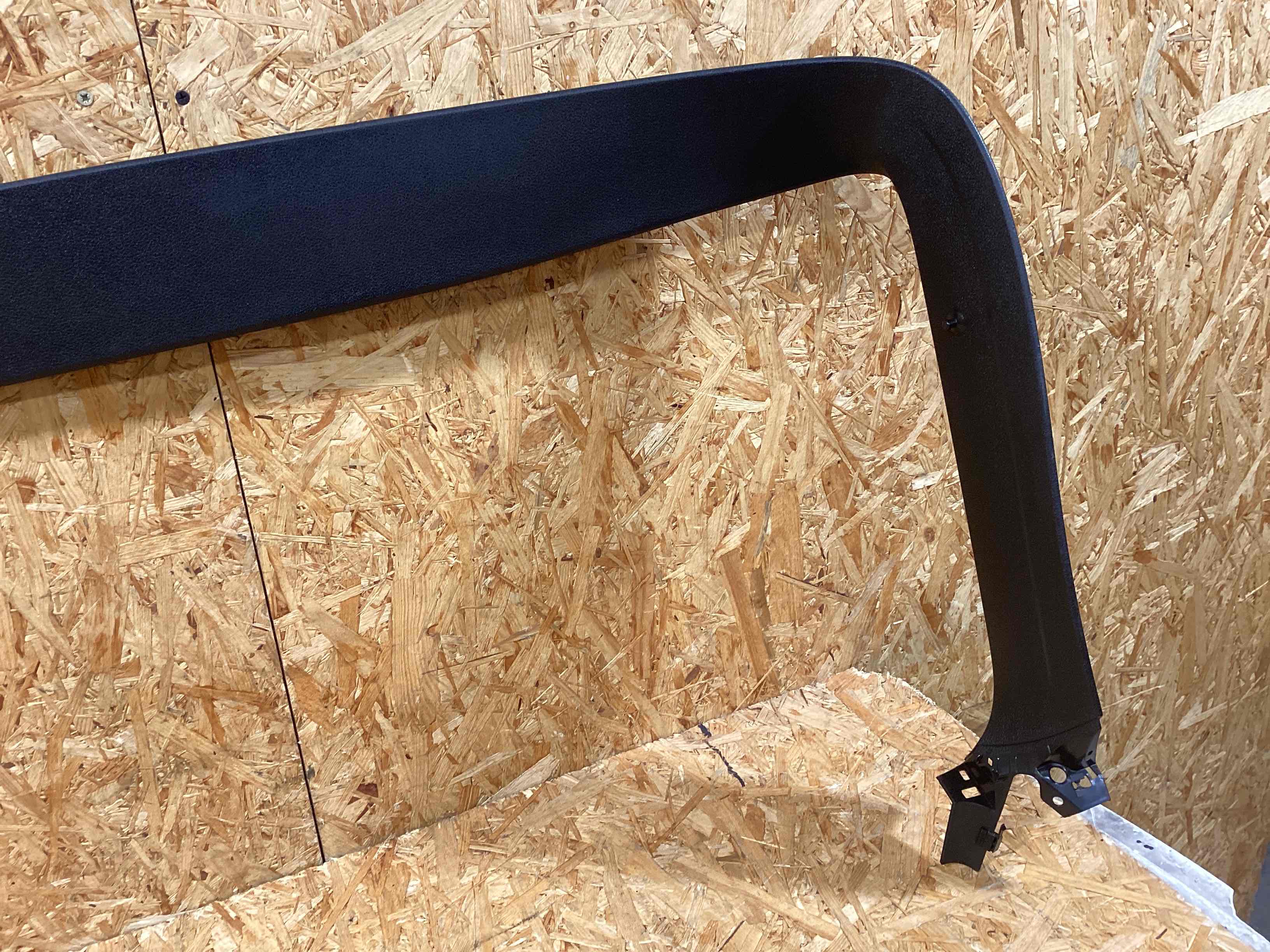 Элемент отделки салона, багажника Porsche Macan 181125-105