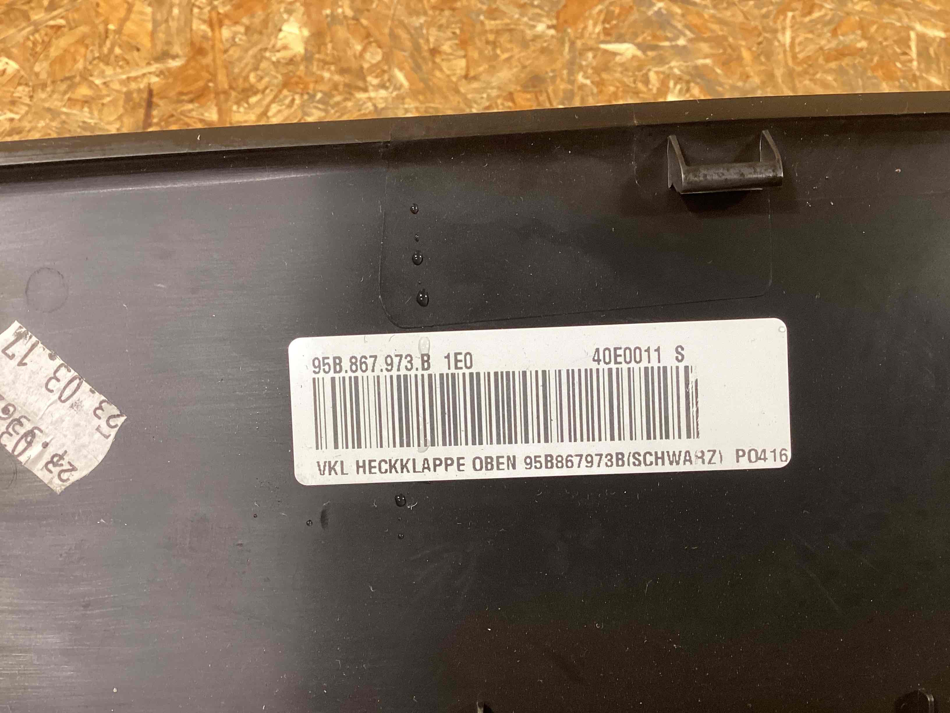 Элемент отделки салона, багажника Porsche Macan 181125-105