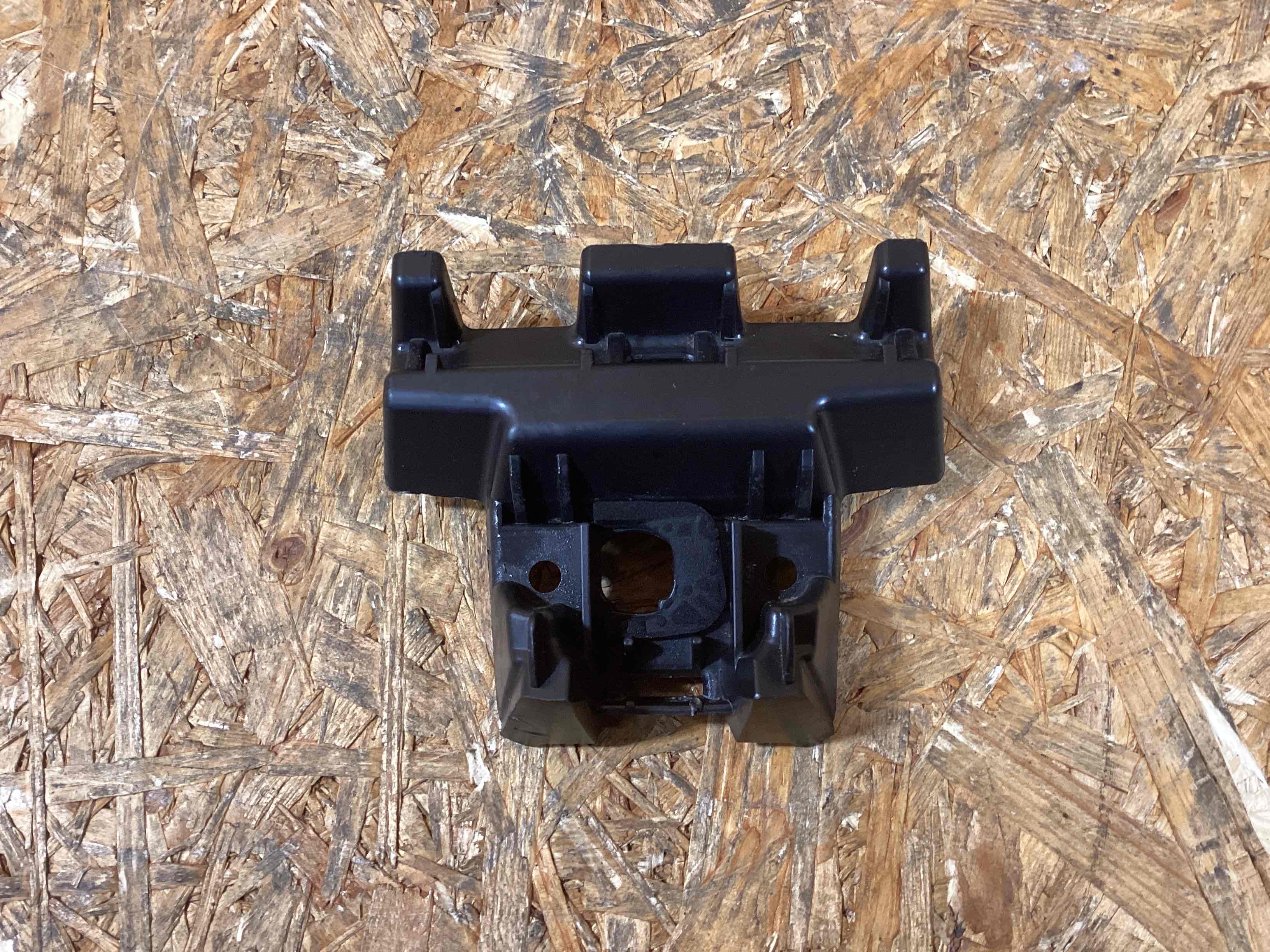 Камера, крепление камеры, корпус Porsche Panamera 181125-113