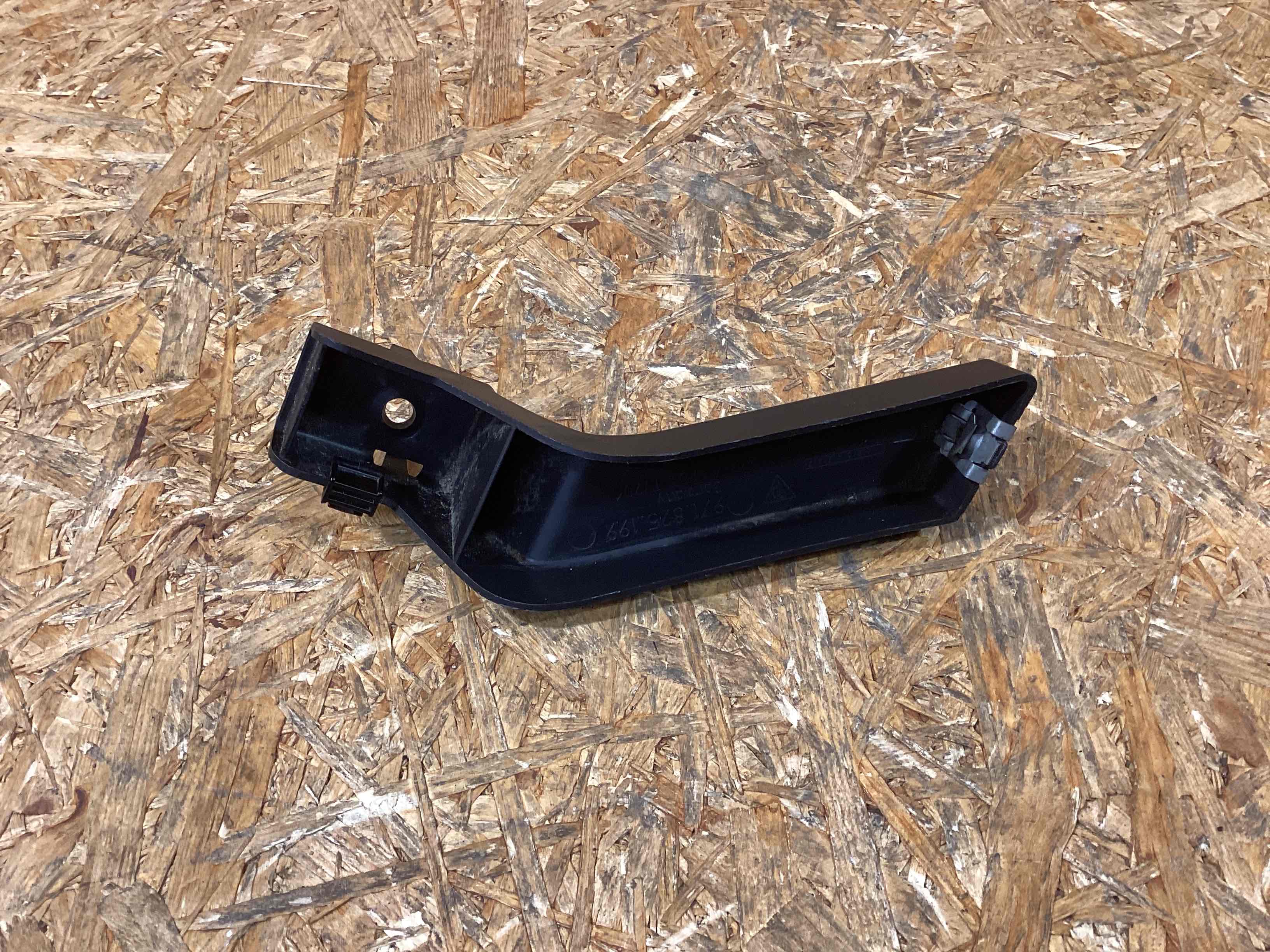 Крепление, кронштейн Porsche Panamera 181125-117