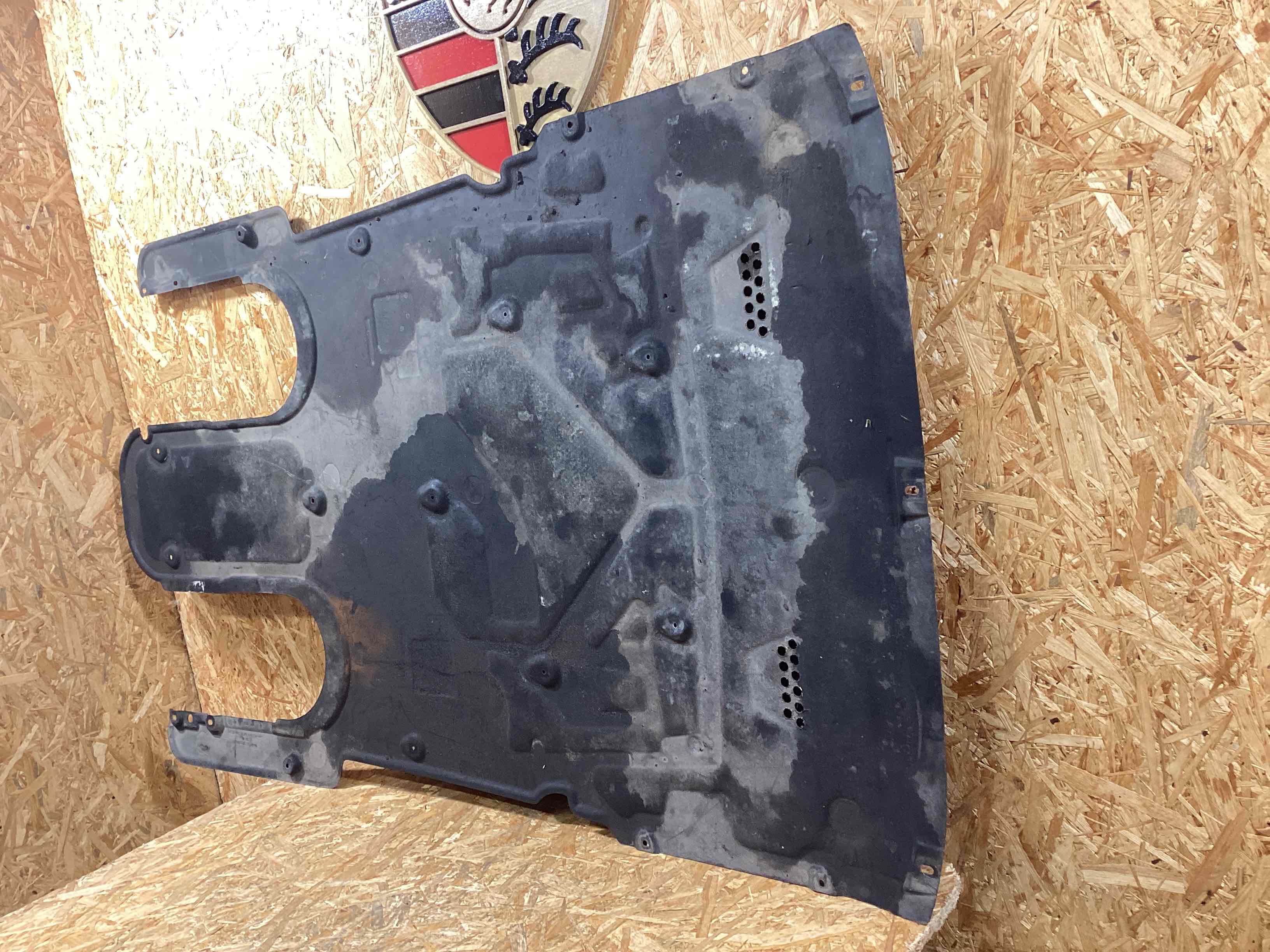 Защита днища кузова Porsche Panamera 181225-101