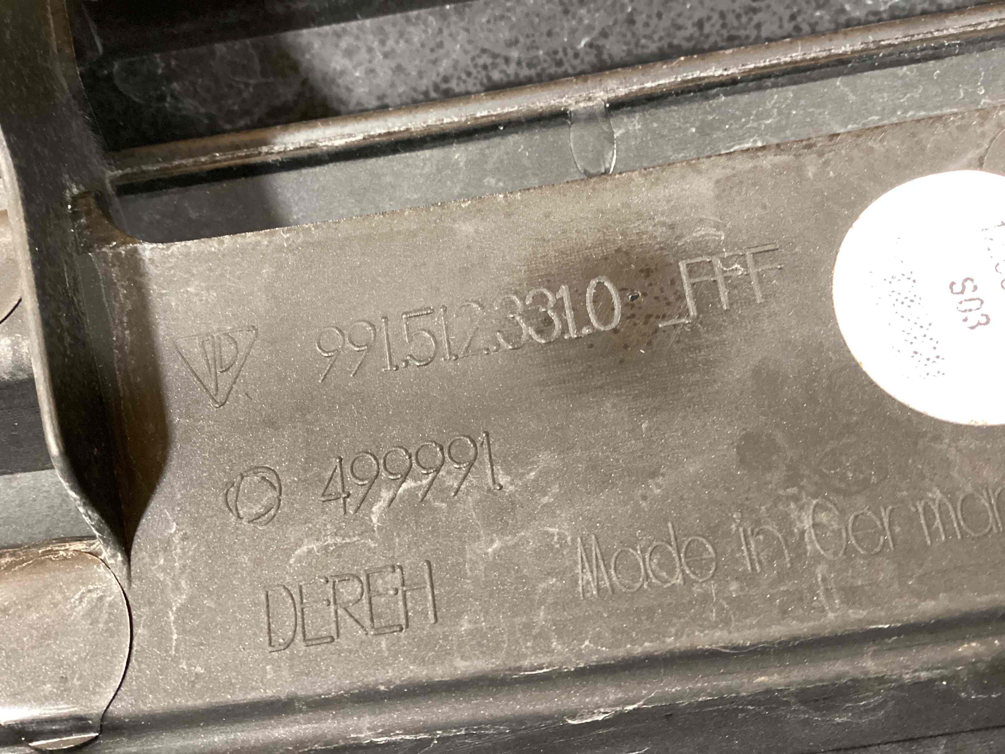 Жалюзи радиатора Porsche 911 181225-106