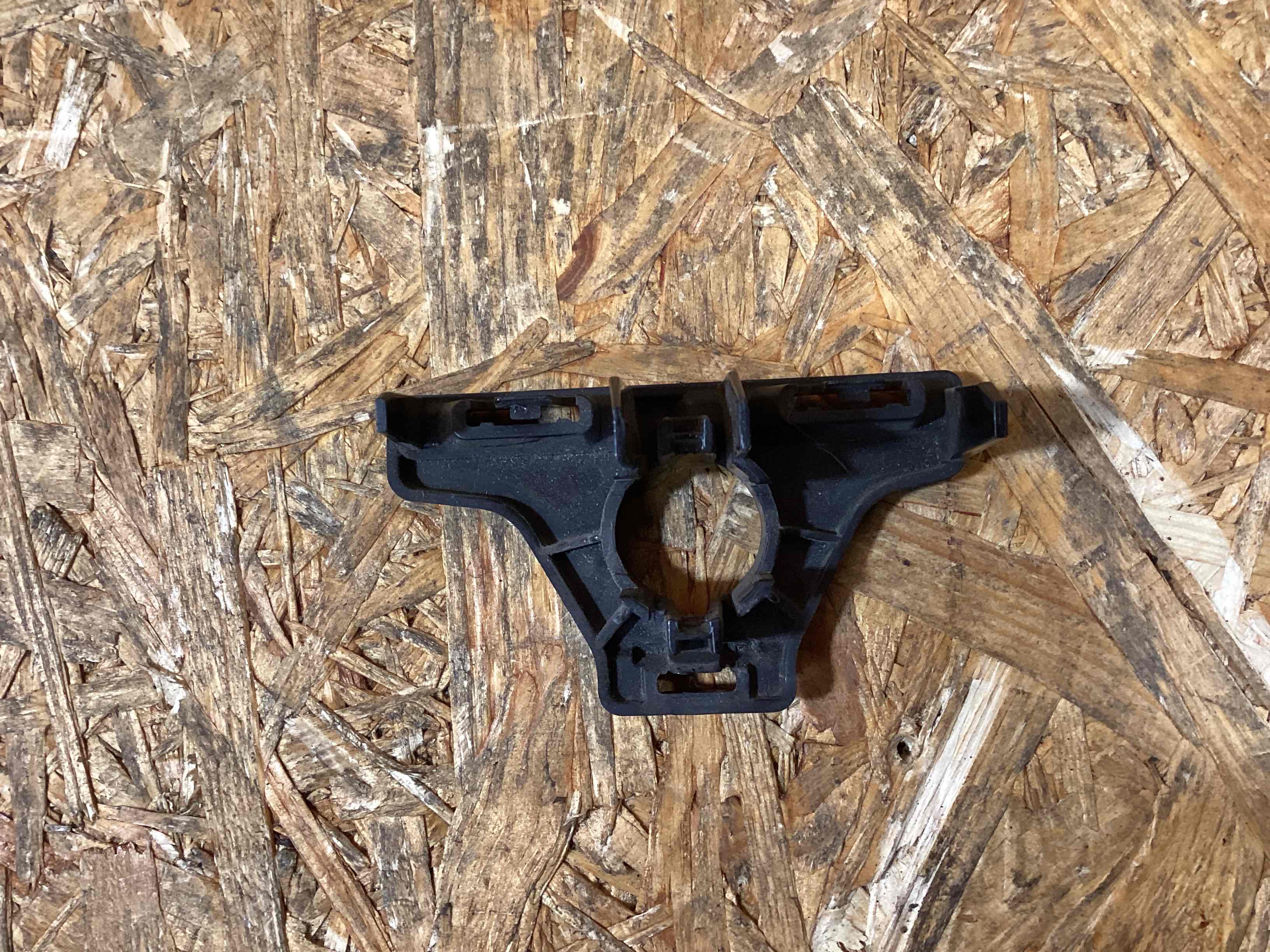 Датчик парктроника, крепление, корпус Porsche Macan 181225-114