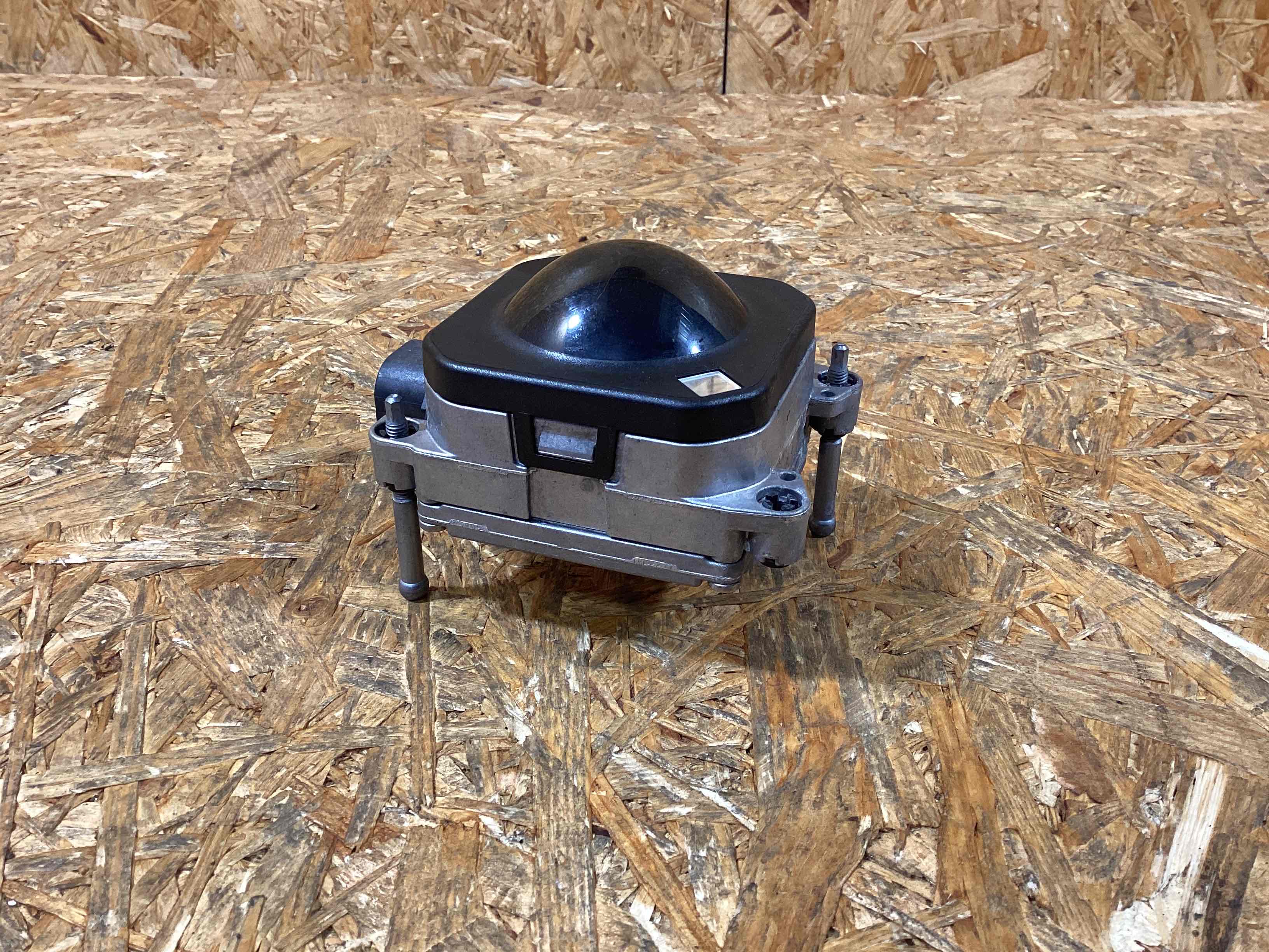 Активный круиз-контроль Porsche Macan 181225-115