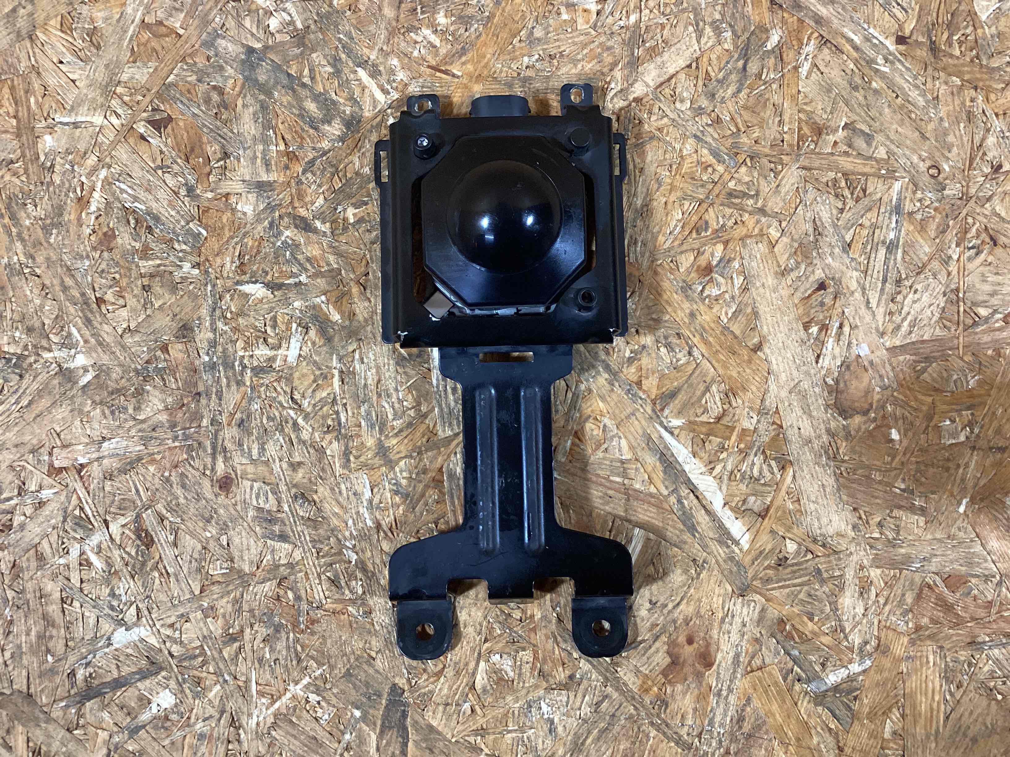 Активный круиз-контроль Porsche Cayenne 181225-116