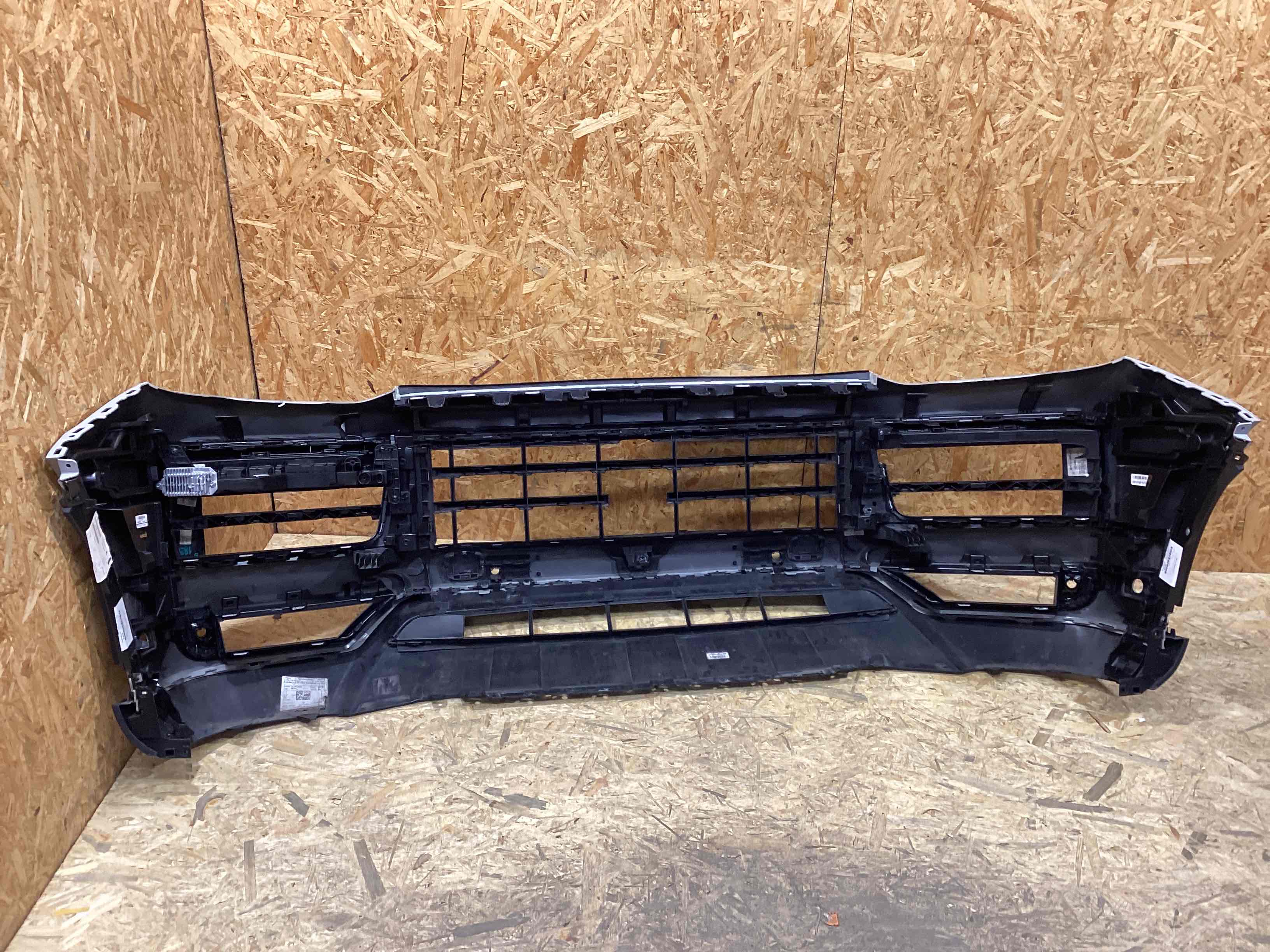 Бампер передний Porsche Cayenne 190126-101