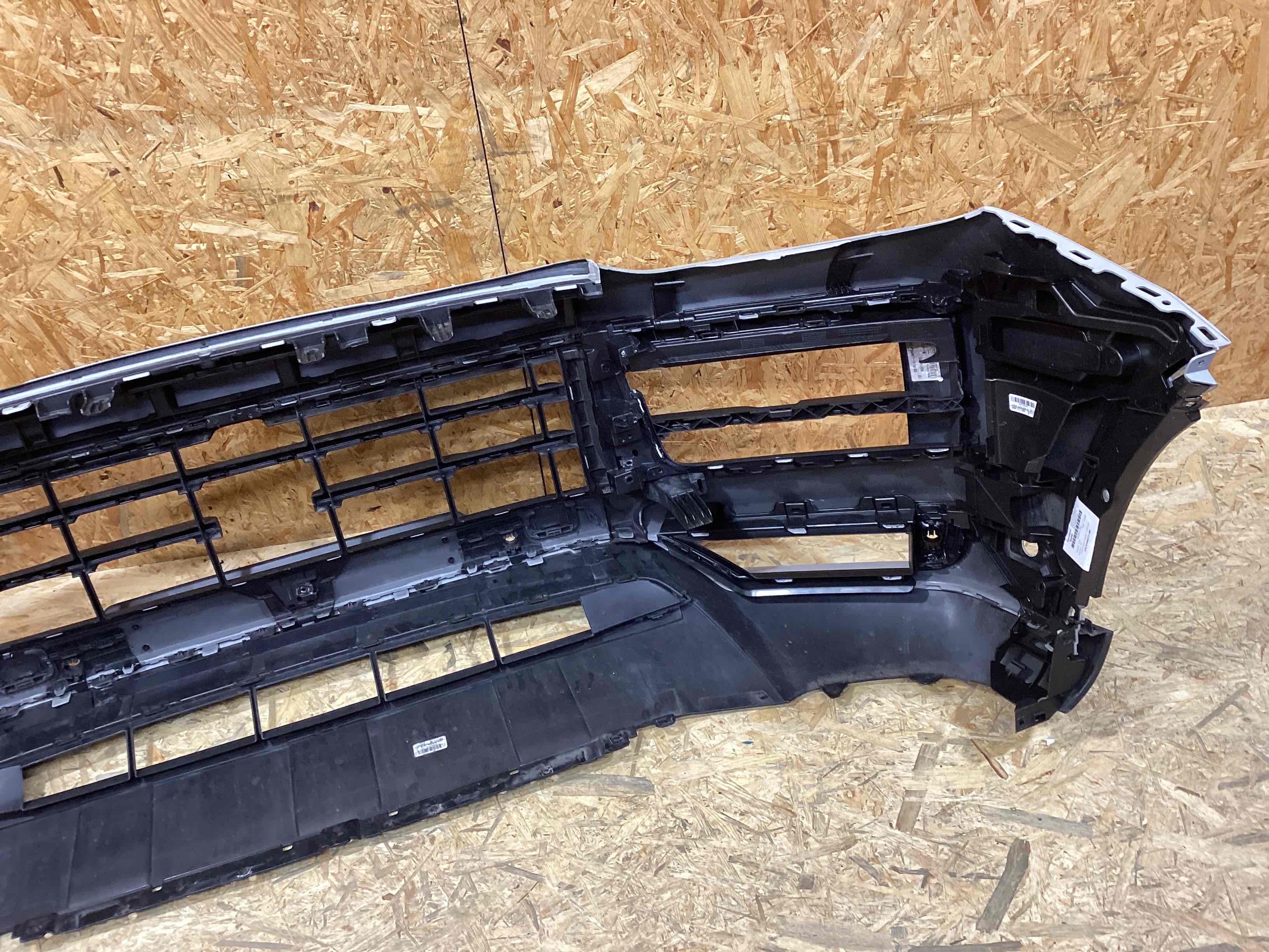 Бампер передний Porsche Cayenne 190126-101