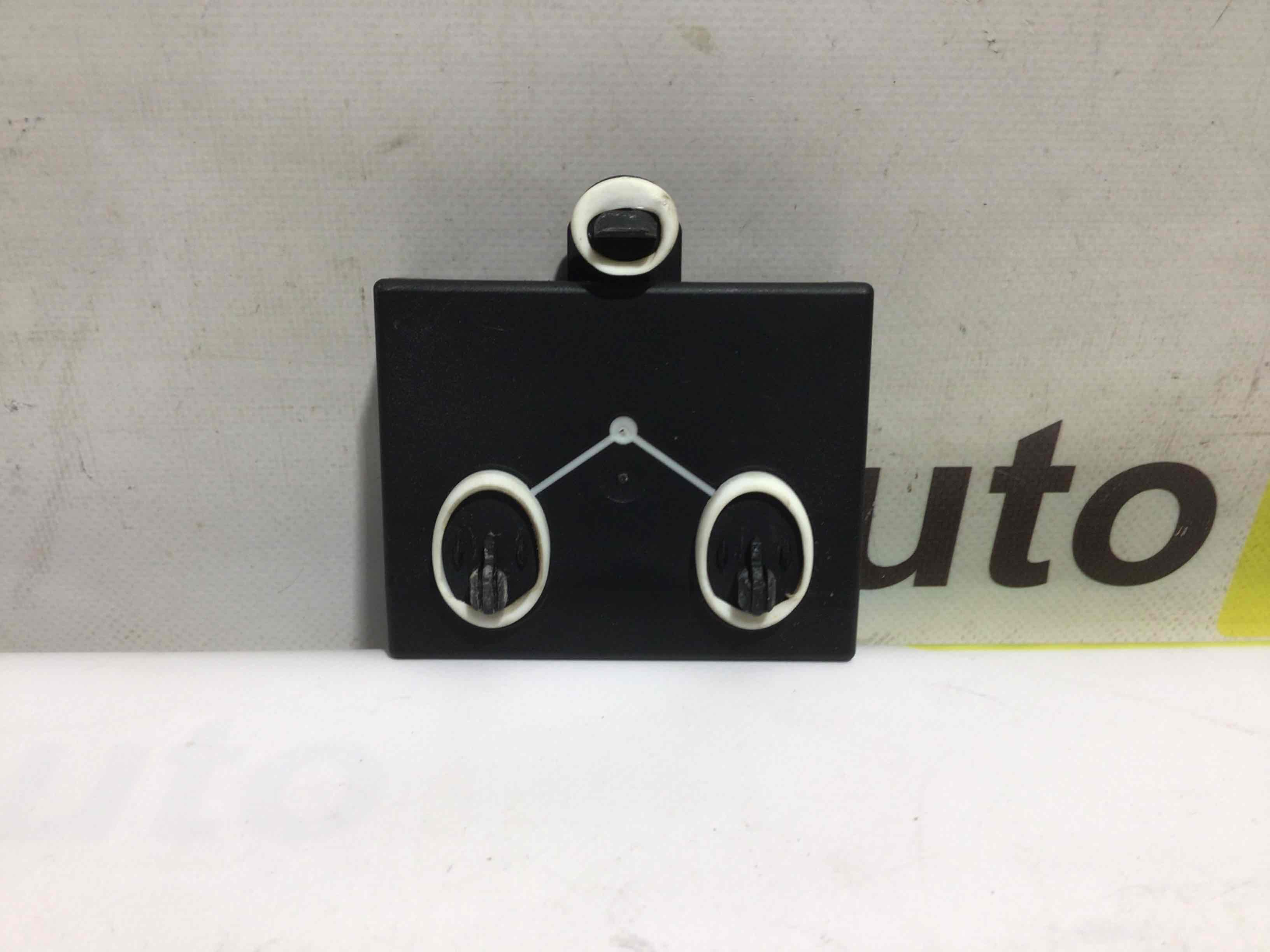 Блок управления дверьми Porsche Cayenne 190226-002