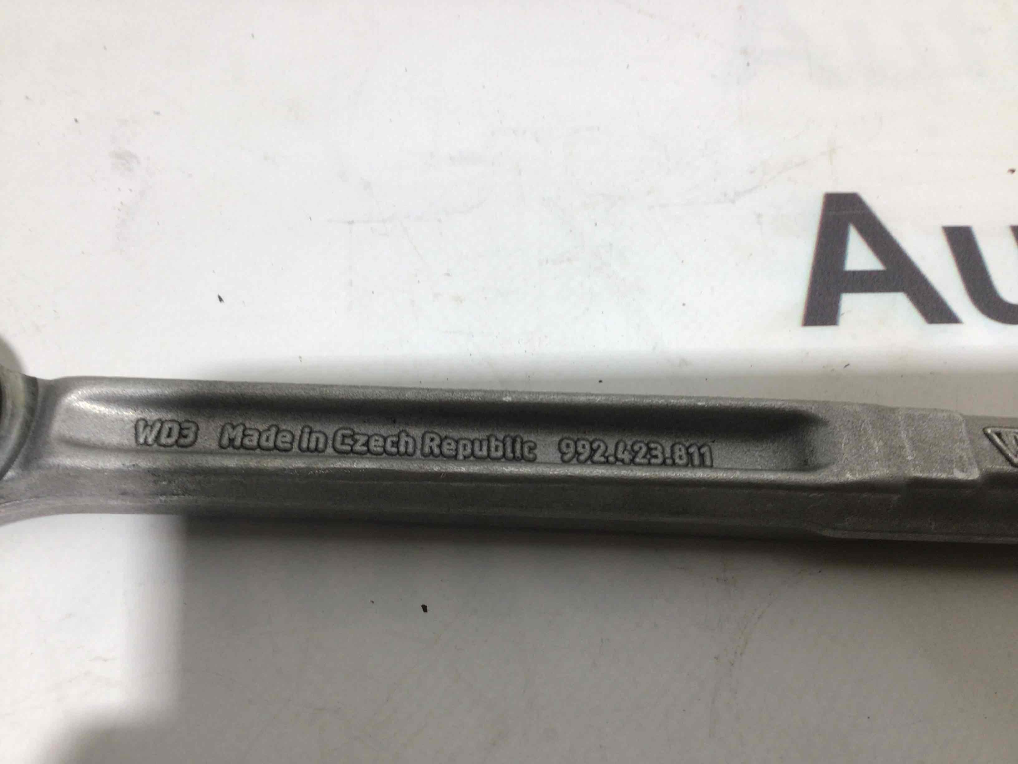 Наконечник рулевой Porsche 911 190226-012