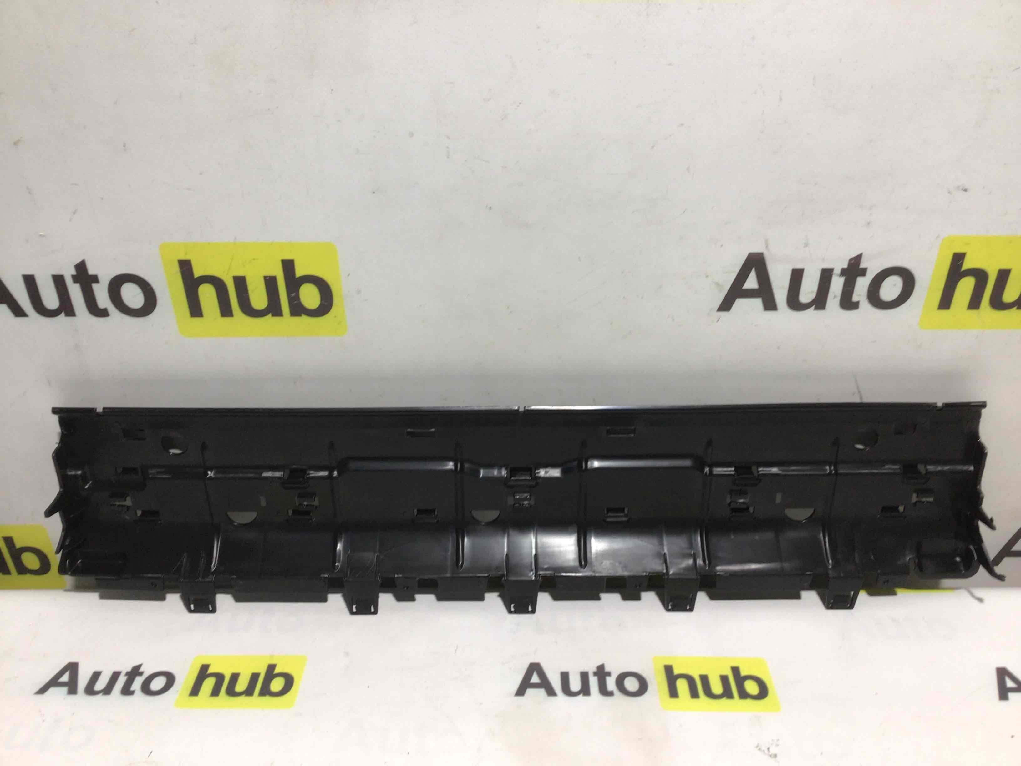 Воздуховод Porsche Cayenne 190226-016