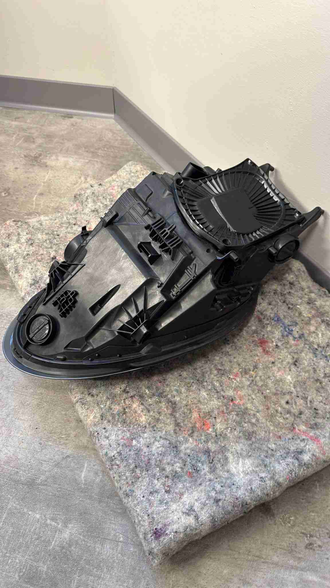 Фара правая Porsche 911 190226-108