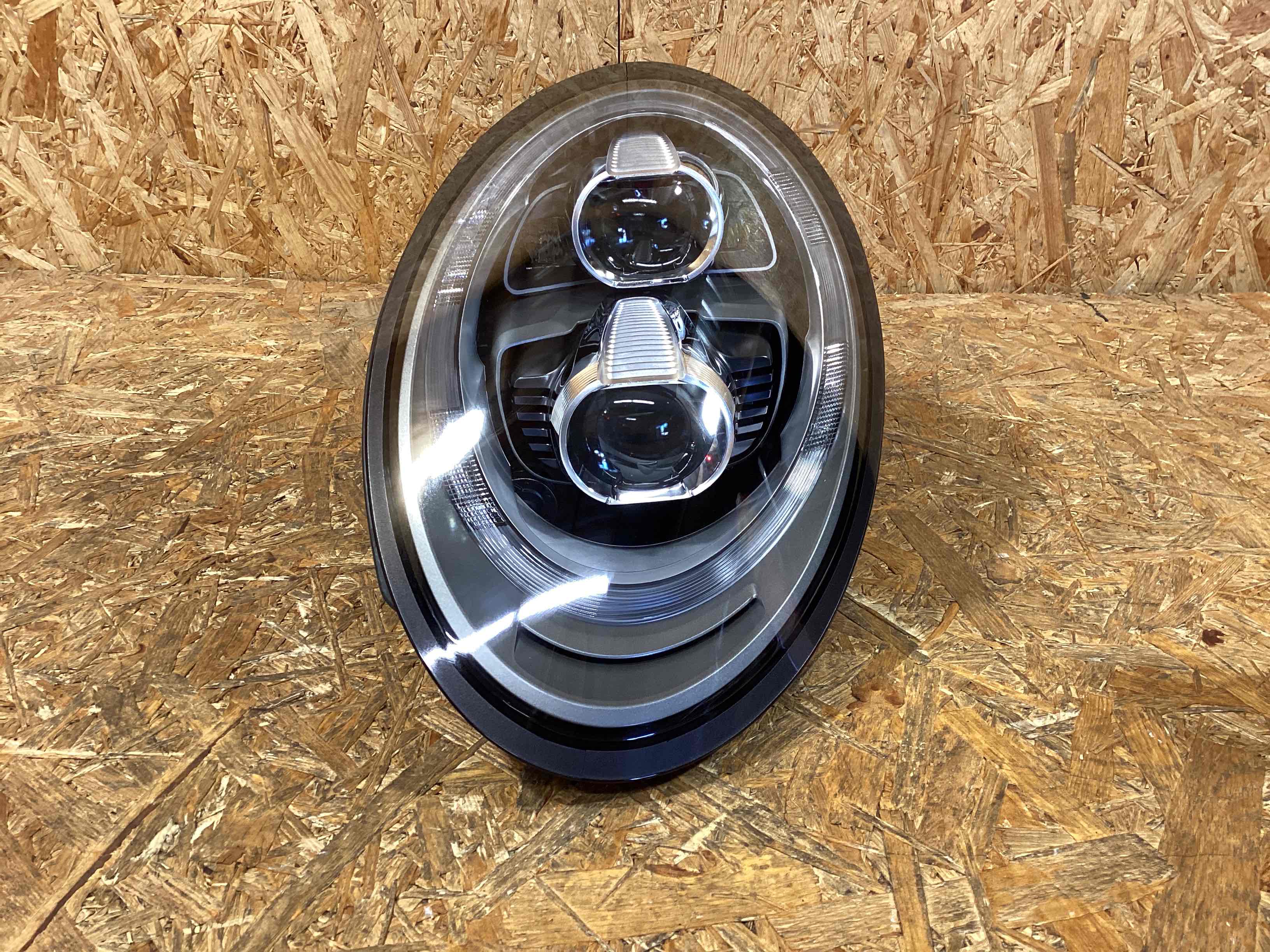 Фара левая Porsche 911 190226-117