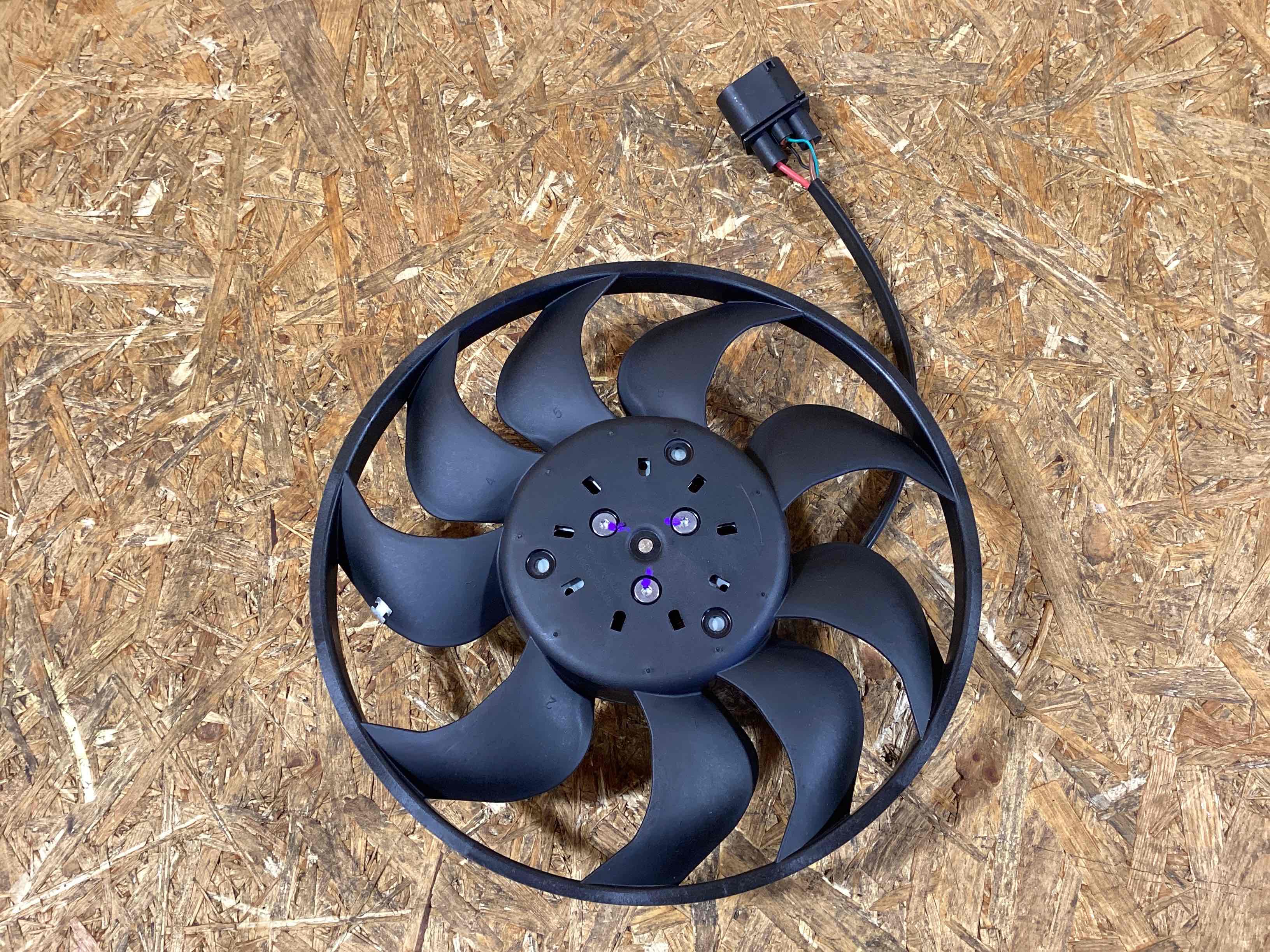 Вентилятор радиатора, вентиляторы Porsche 911 190226-119