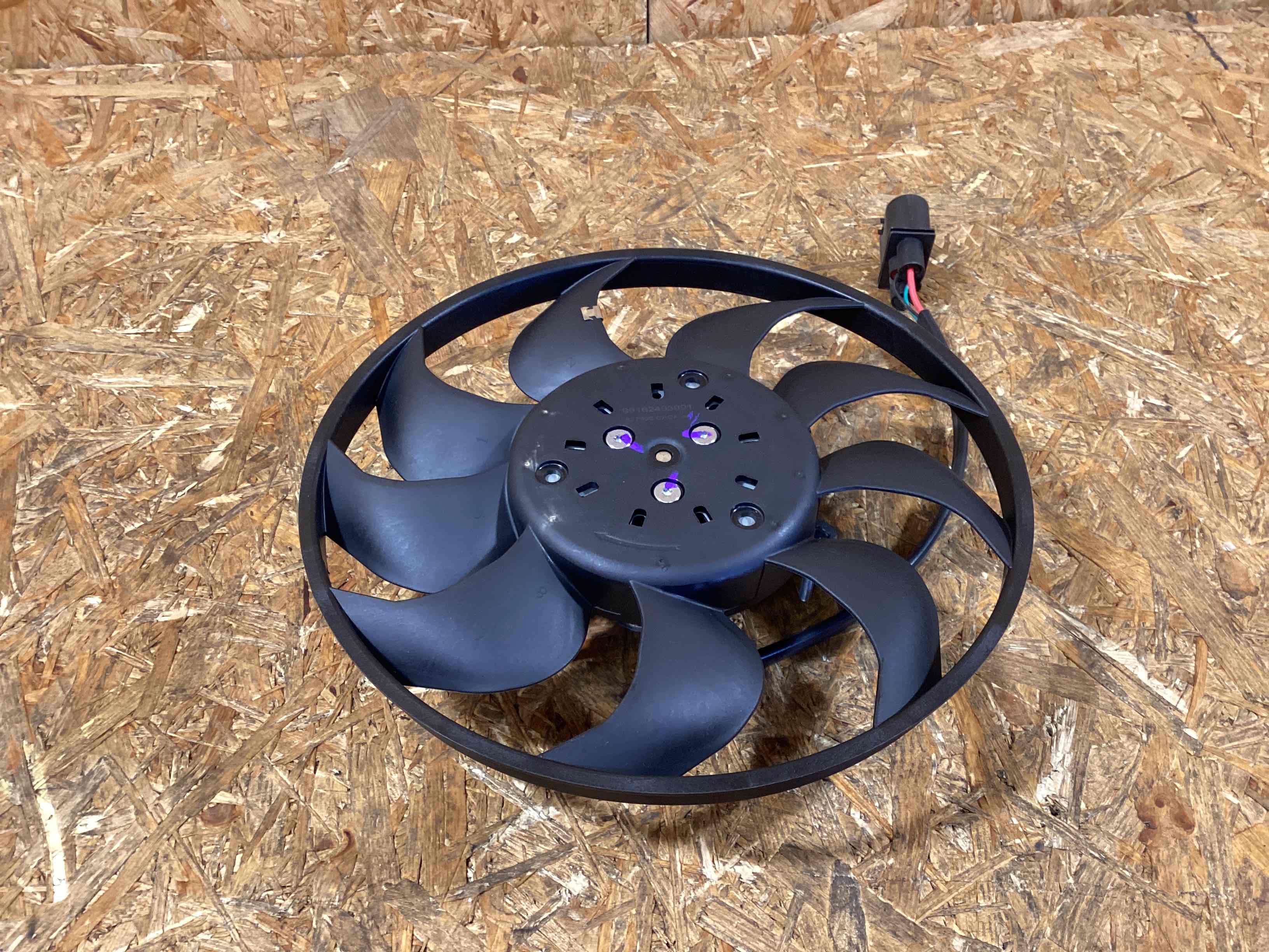 Вентилятор радиатора, вентиляторы Porsche 911 190226-120