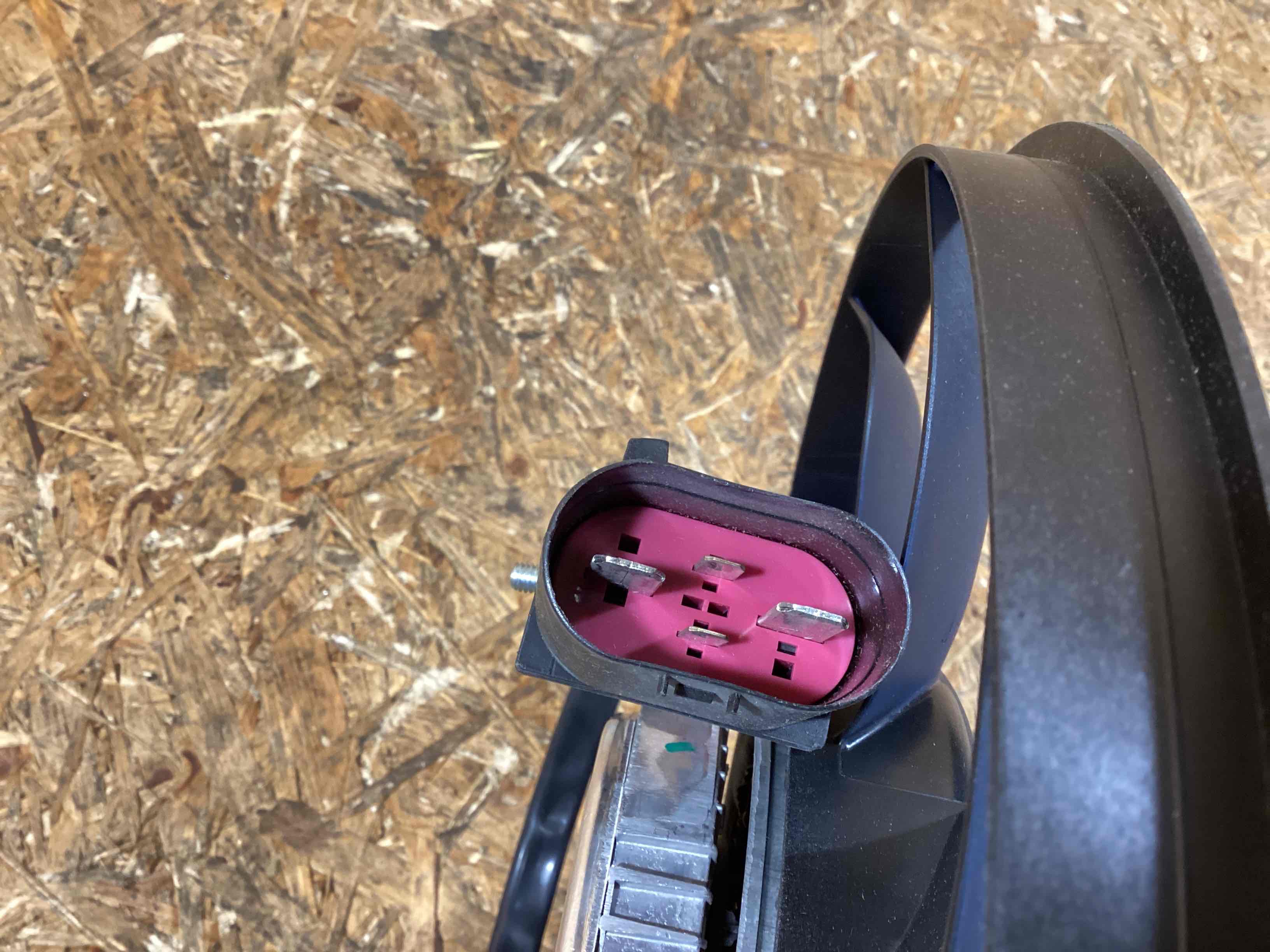 Вентилятор радиатора, вентиляторы Porsche 911 190226-120