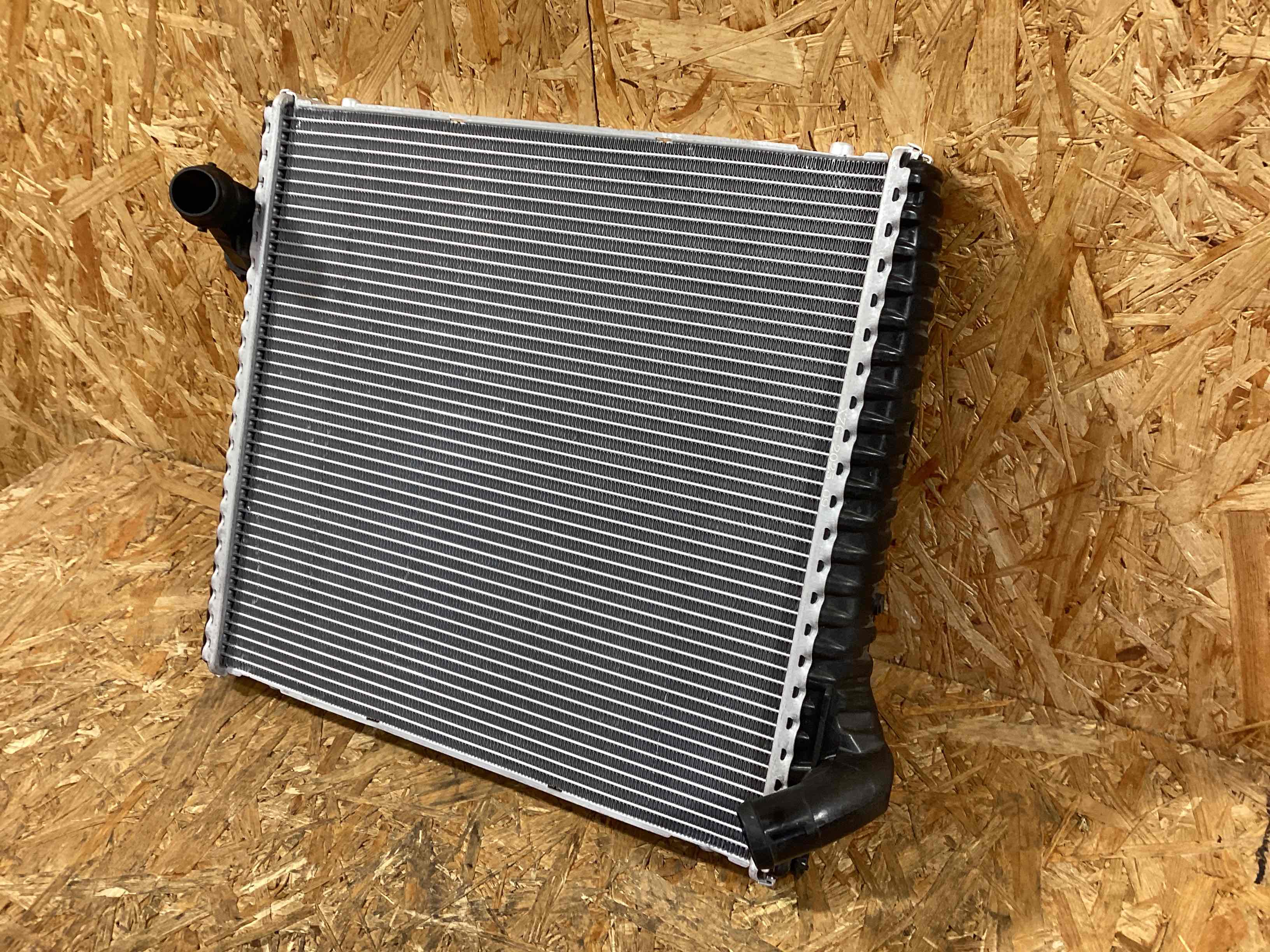 Радиатор (основной) Porsche 911 190226-121