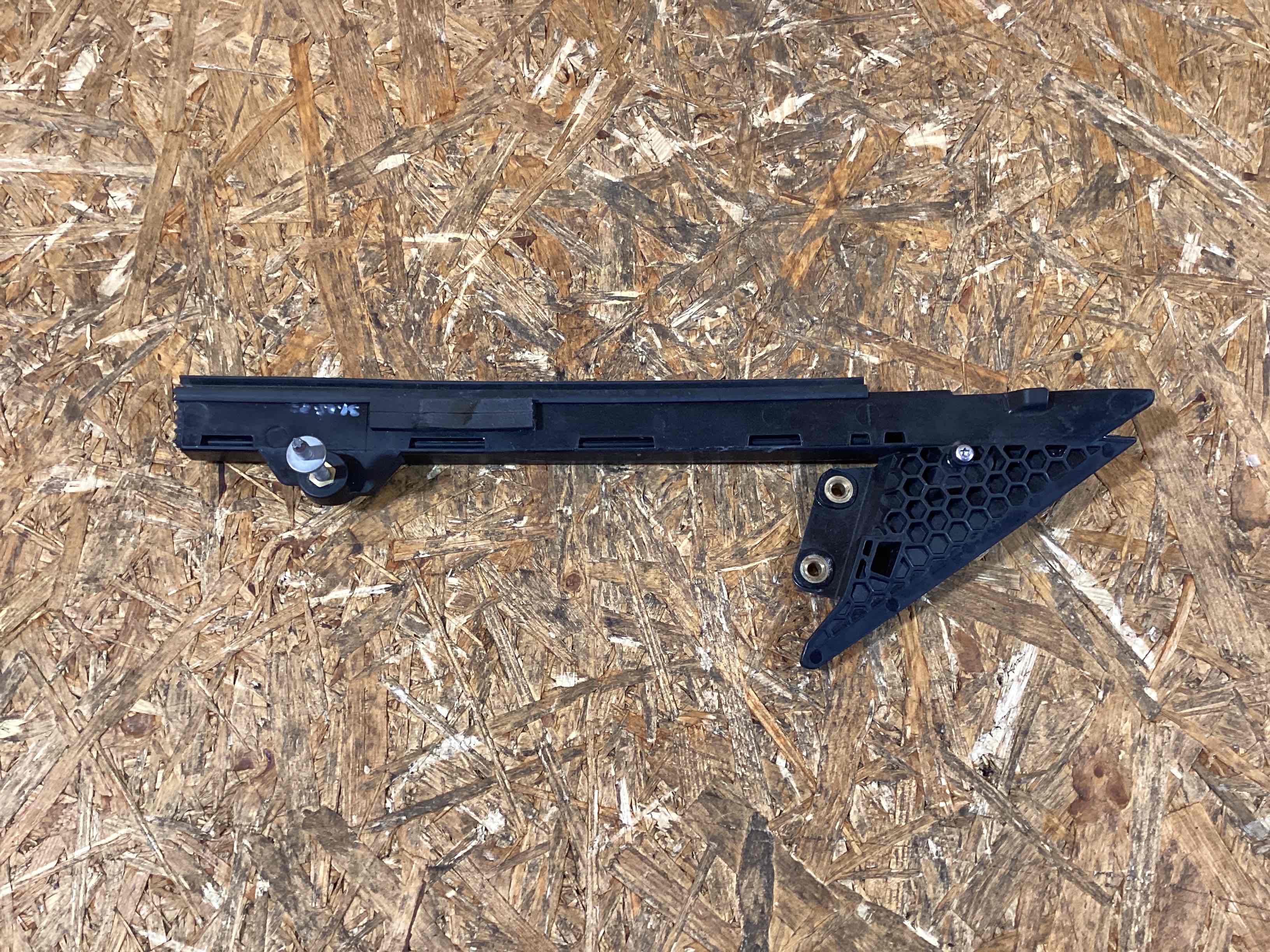 Молдинг двери передней левой Porsche 911 190226-125