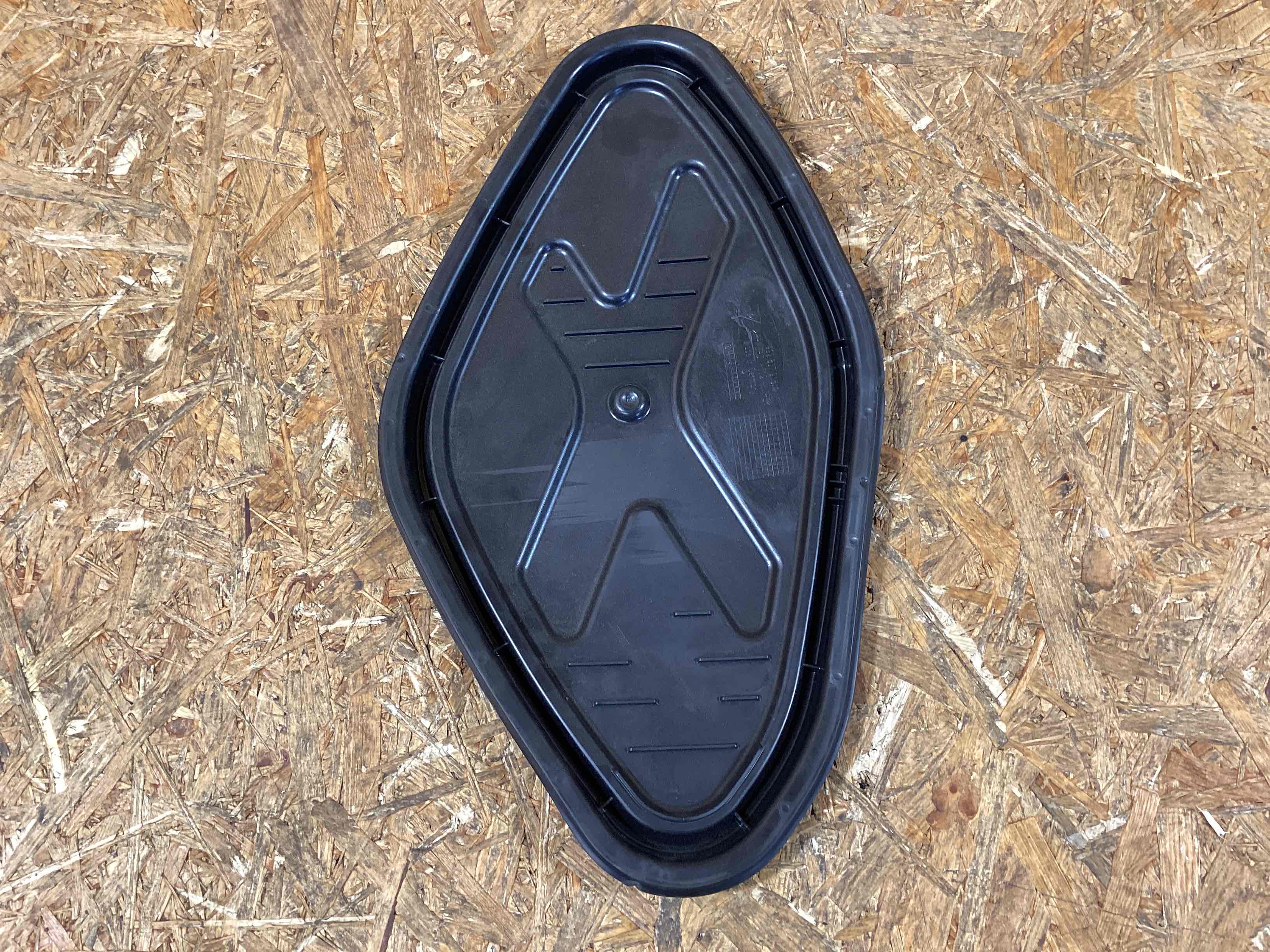 Молдинг двери передней левой Porsche 911 190226-129