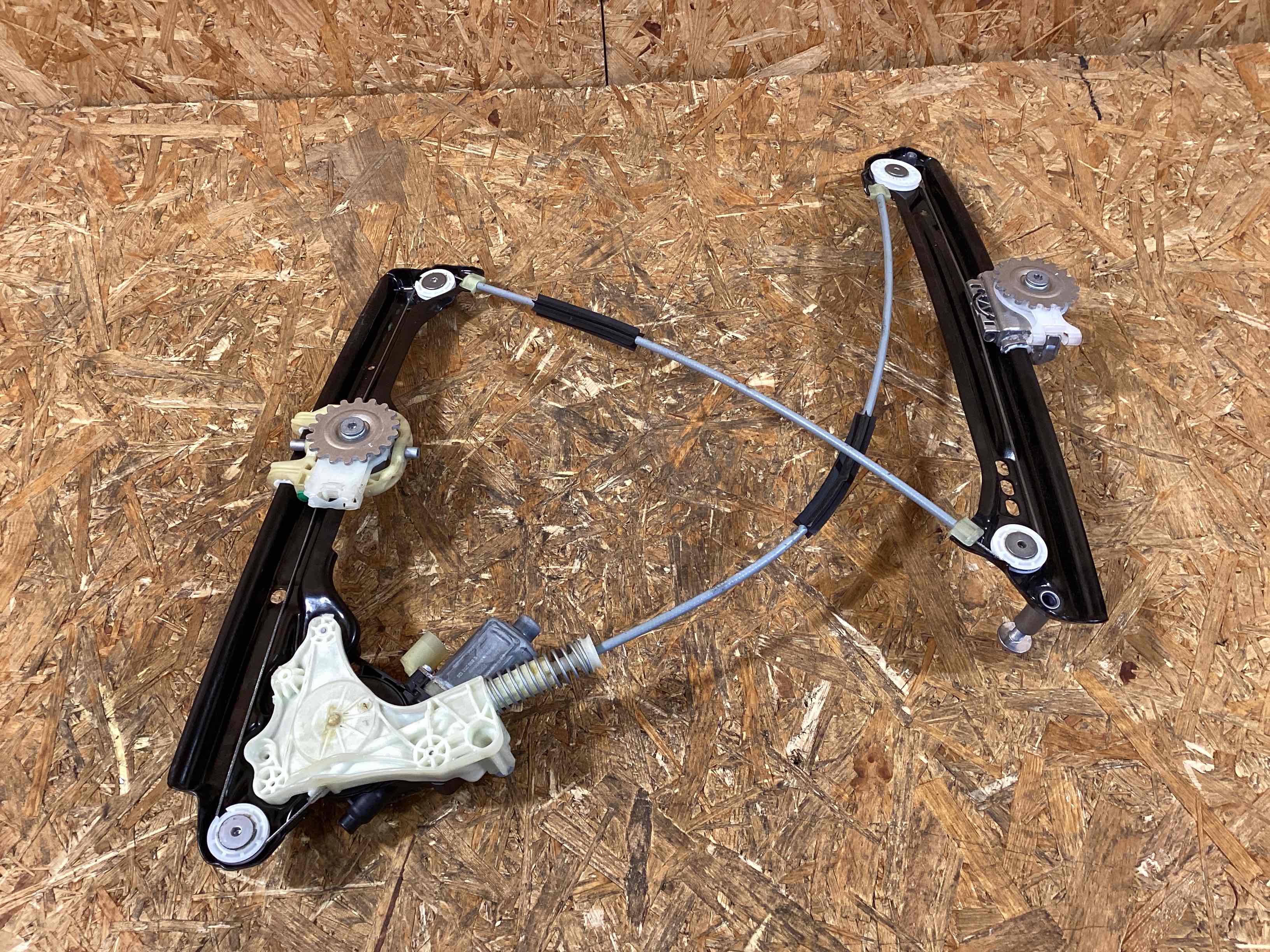 Стеклоподъемник передний левый Porsche 911 190226-133