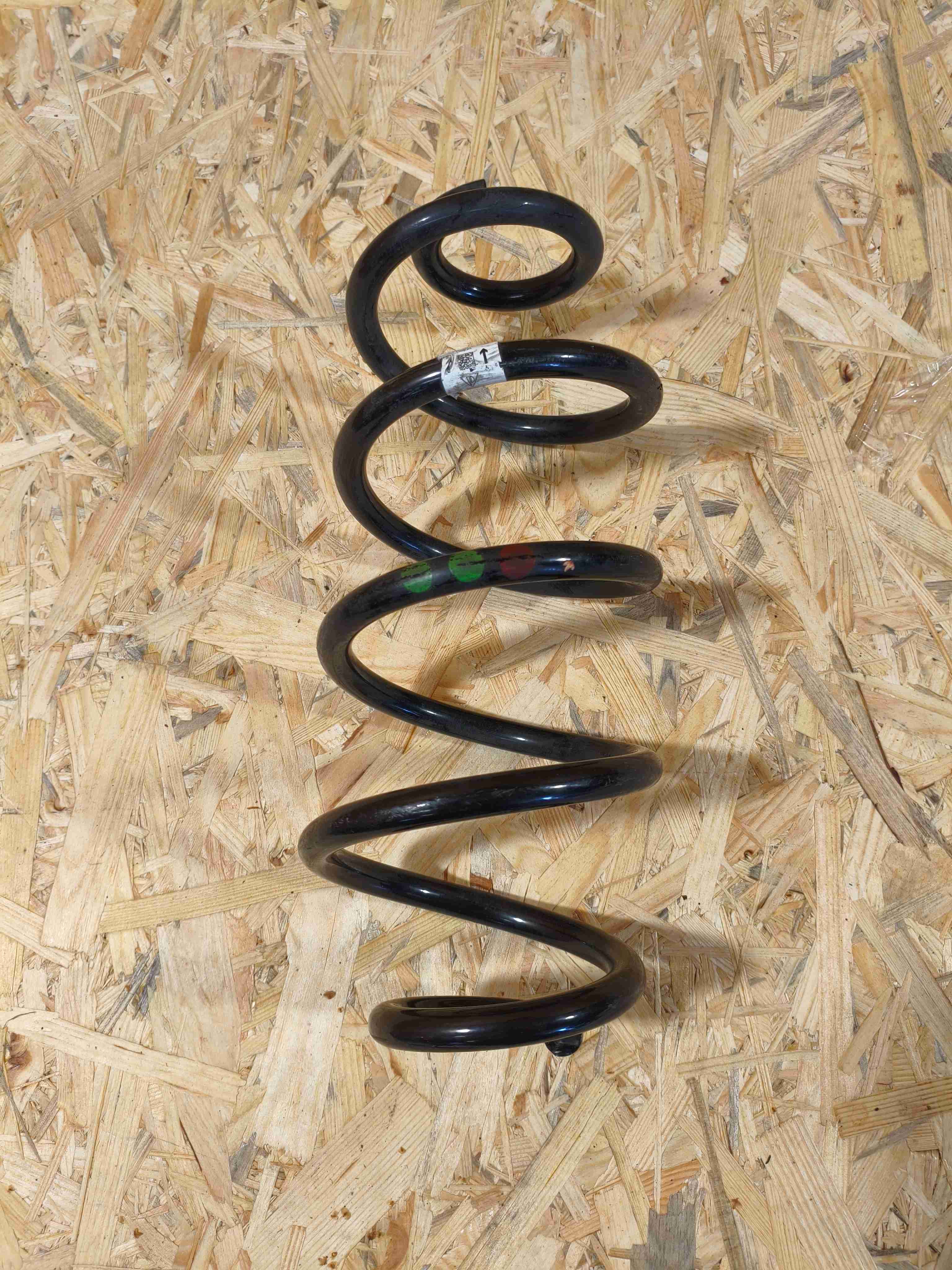 Пружина подвески Porsche Macan 190226-140