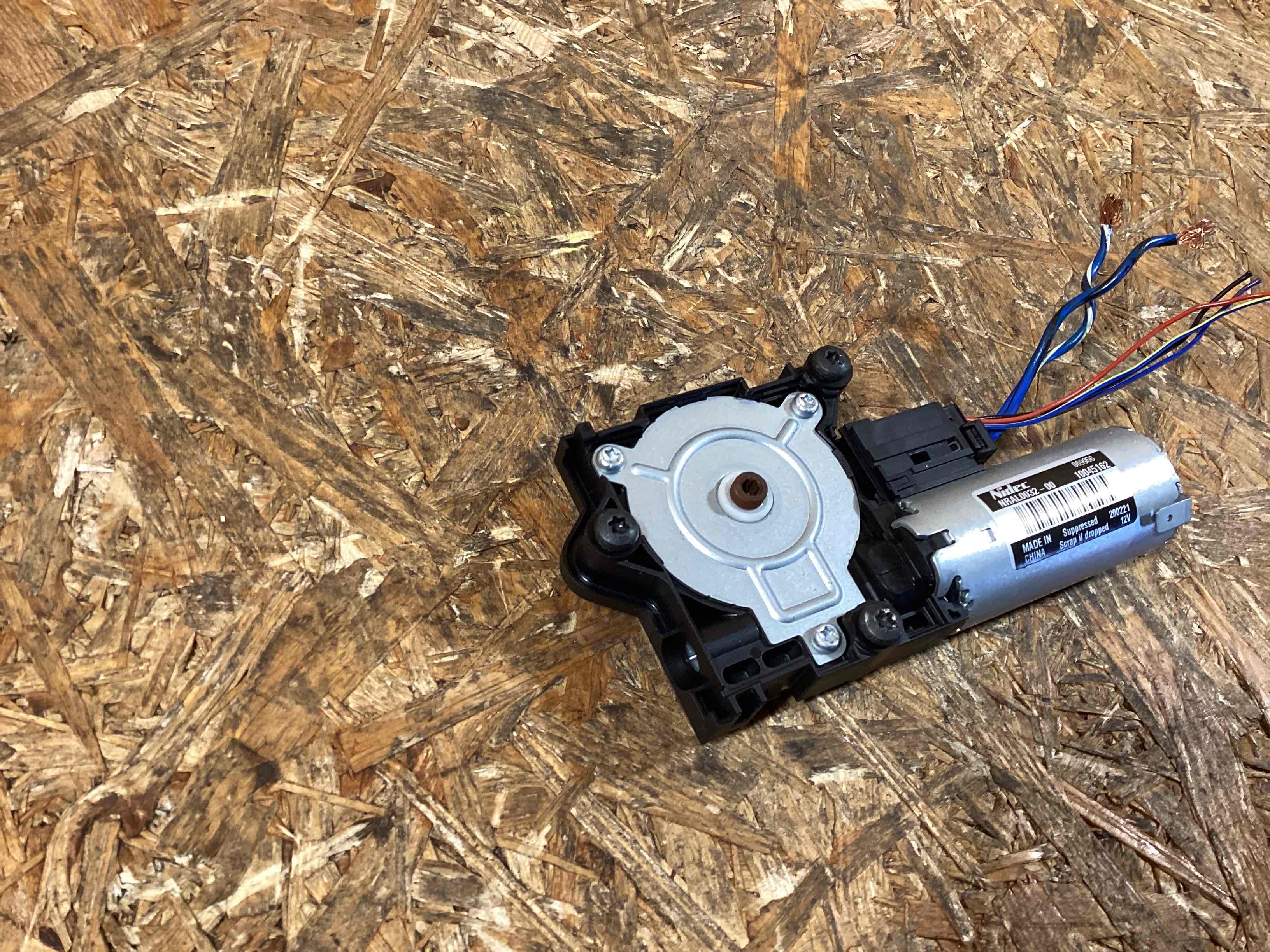 Моторчик стеклоподъемника Porsche Panamera 190226-144