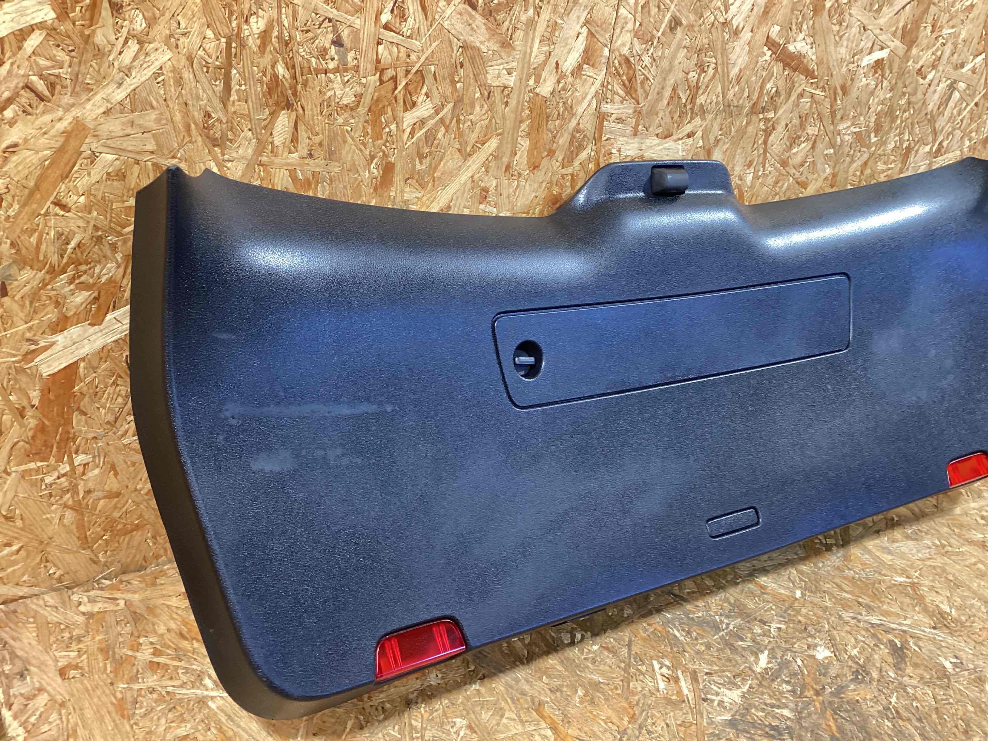 Элемент отделки салона, багажника Porsche Macan 190226-146