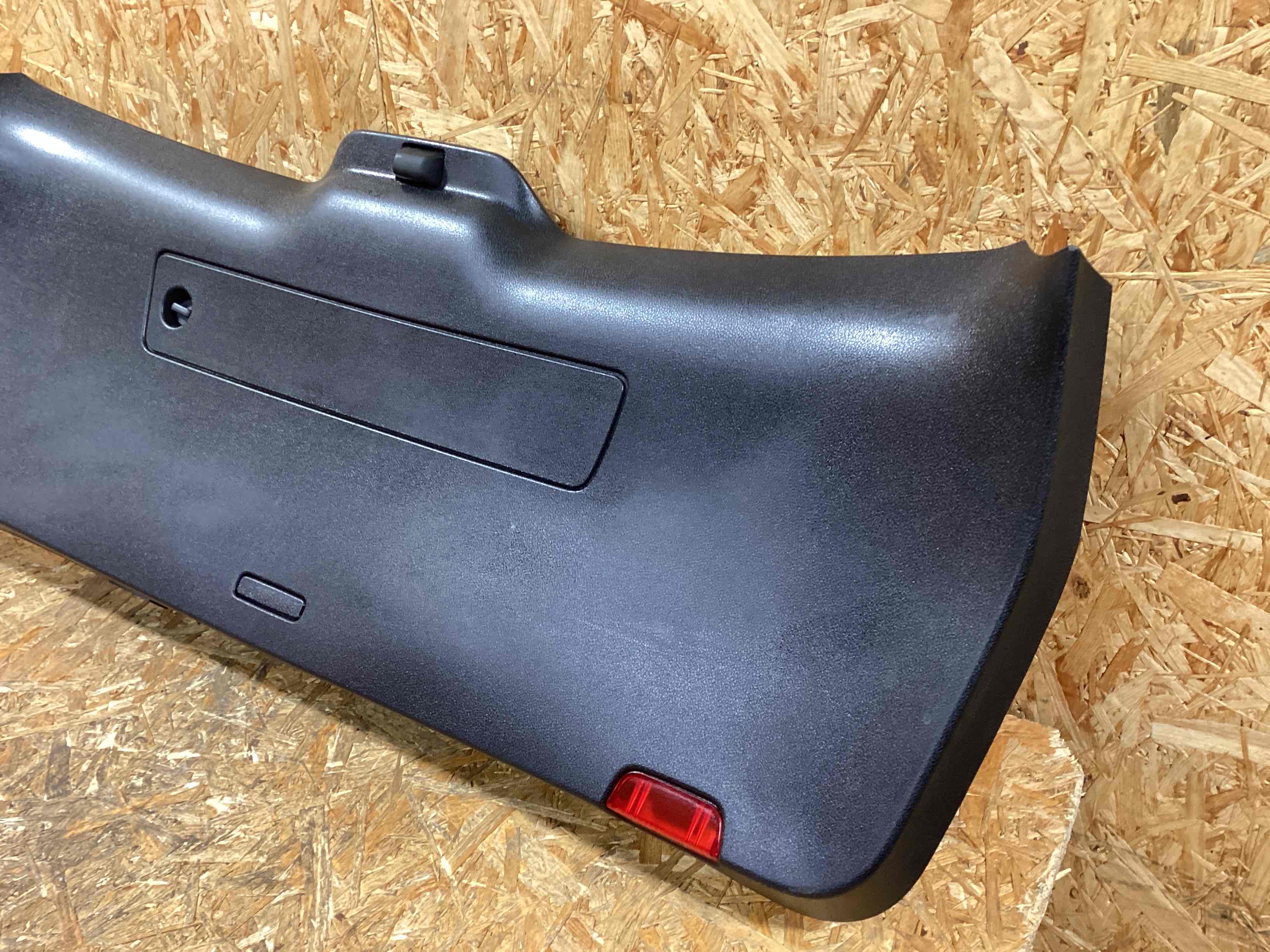 Элемент отделки салона, багажника Porsche Macan 190226-146